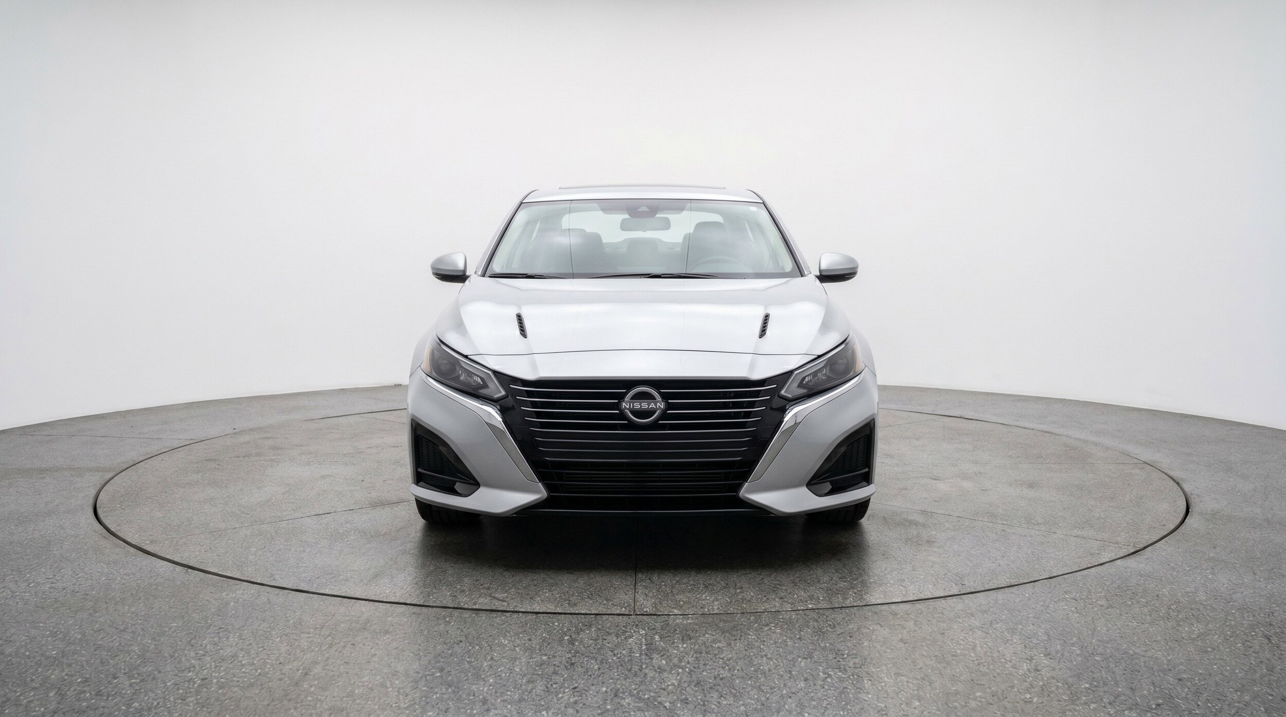 Thumbnail: 2025 Nissan Altima - 2