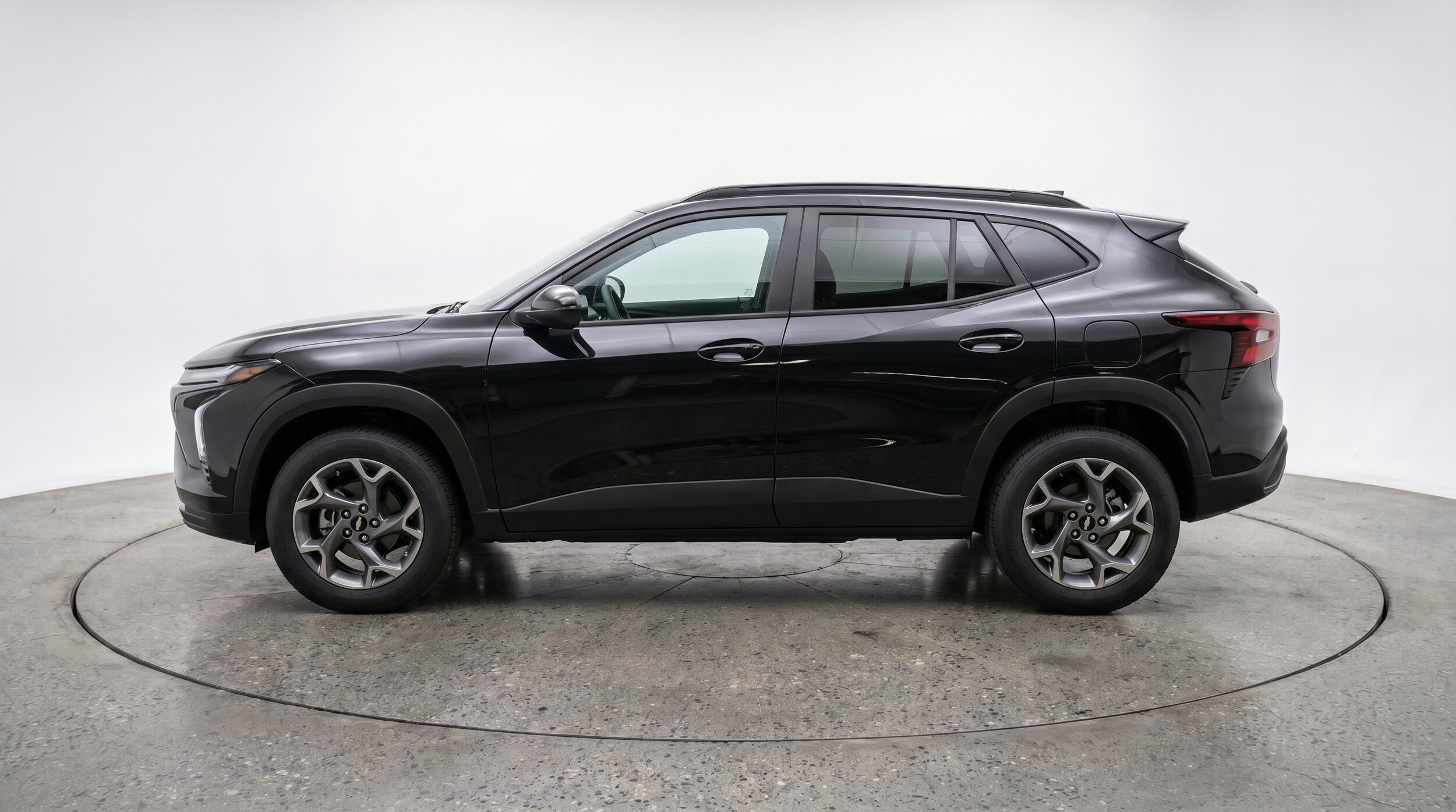 Thumbnail: 2025 Chevrolet Trax - 5