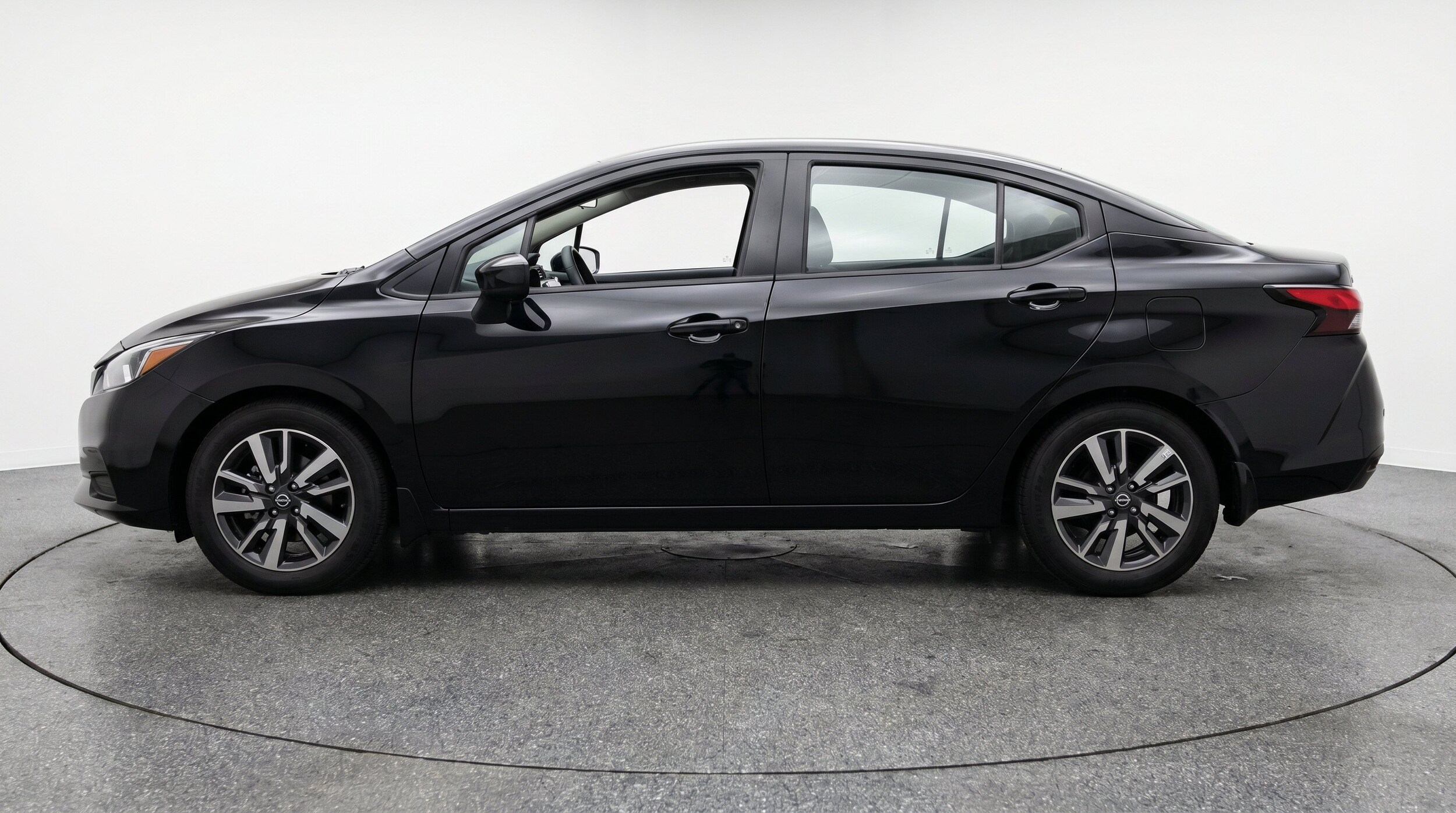 Thumbnail: 2025 Nissan Versa - 5