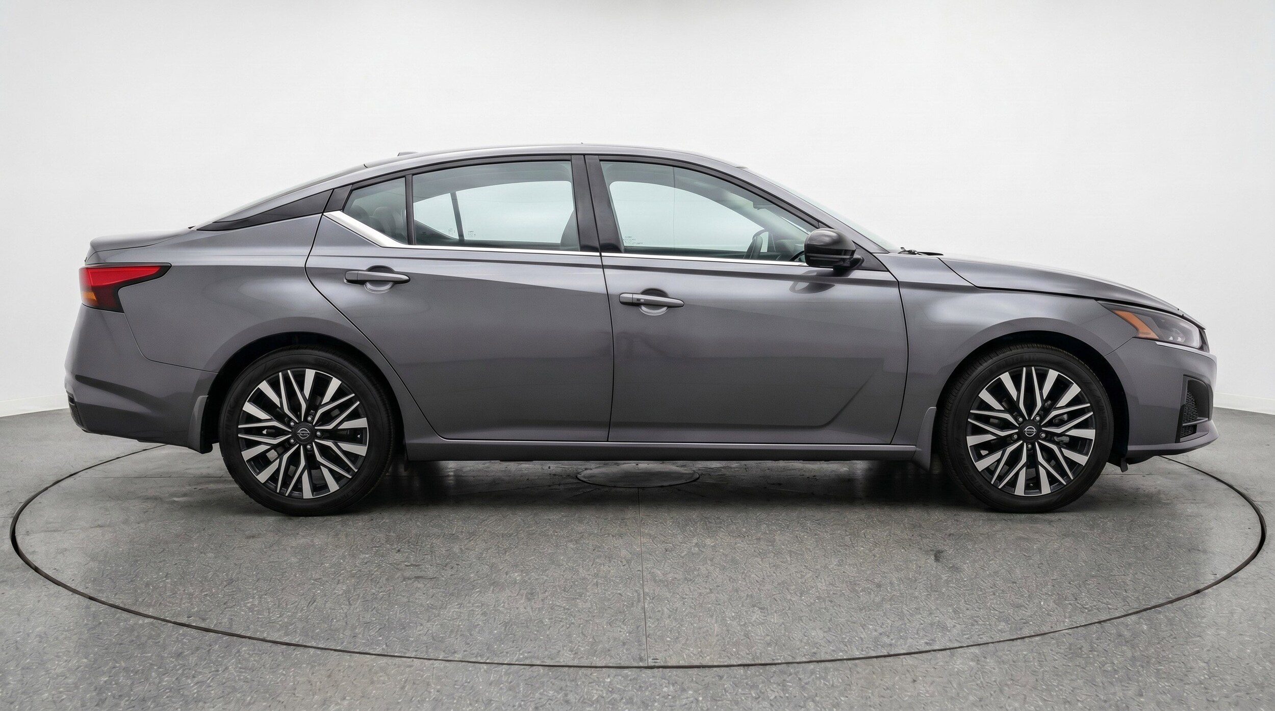 Thumbnail: 2025 Nissan Altima - 11