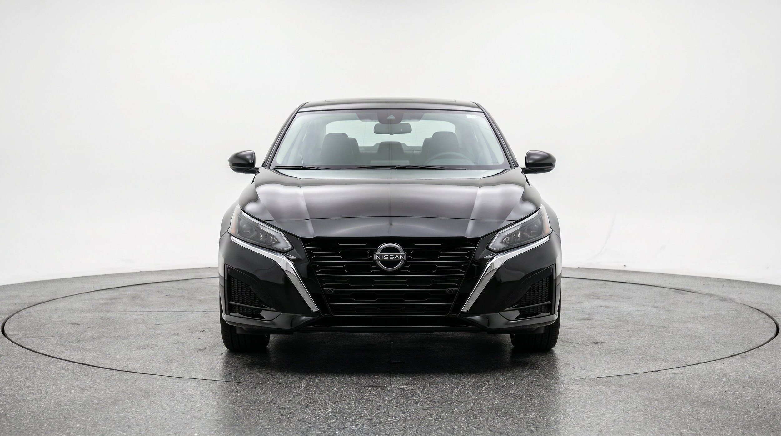 Thumbnail: 2025 Nissan Altima - 2