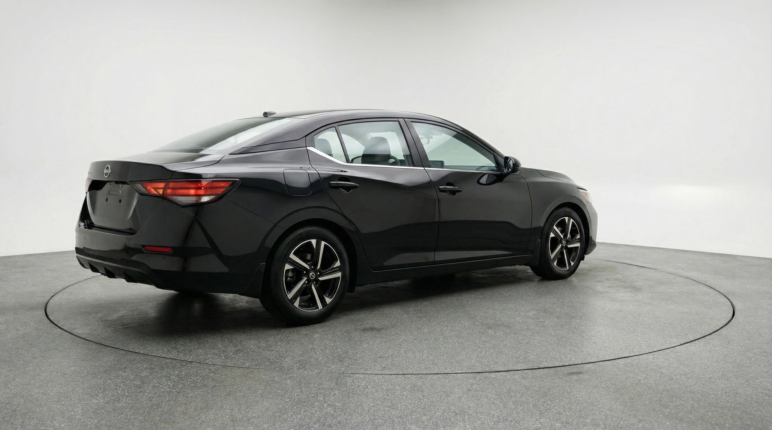 Thumbnail: 2025 Nissan Sentra - 9