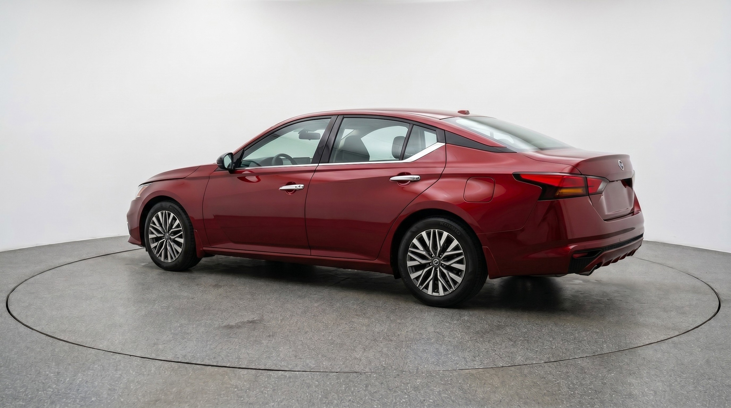 Thumbnail: 2025 Nissan Altima - 6