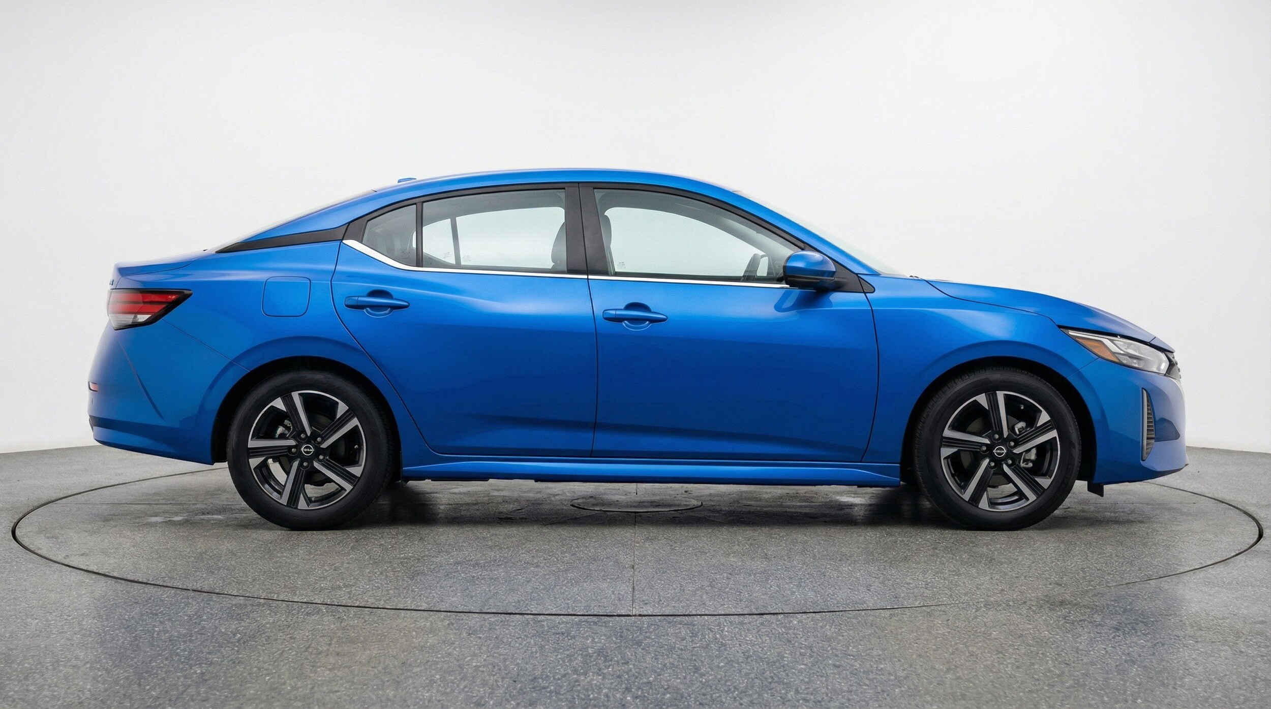 Thumbnail: 2025 Nissan Sentra - 11