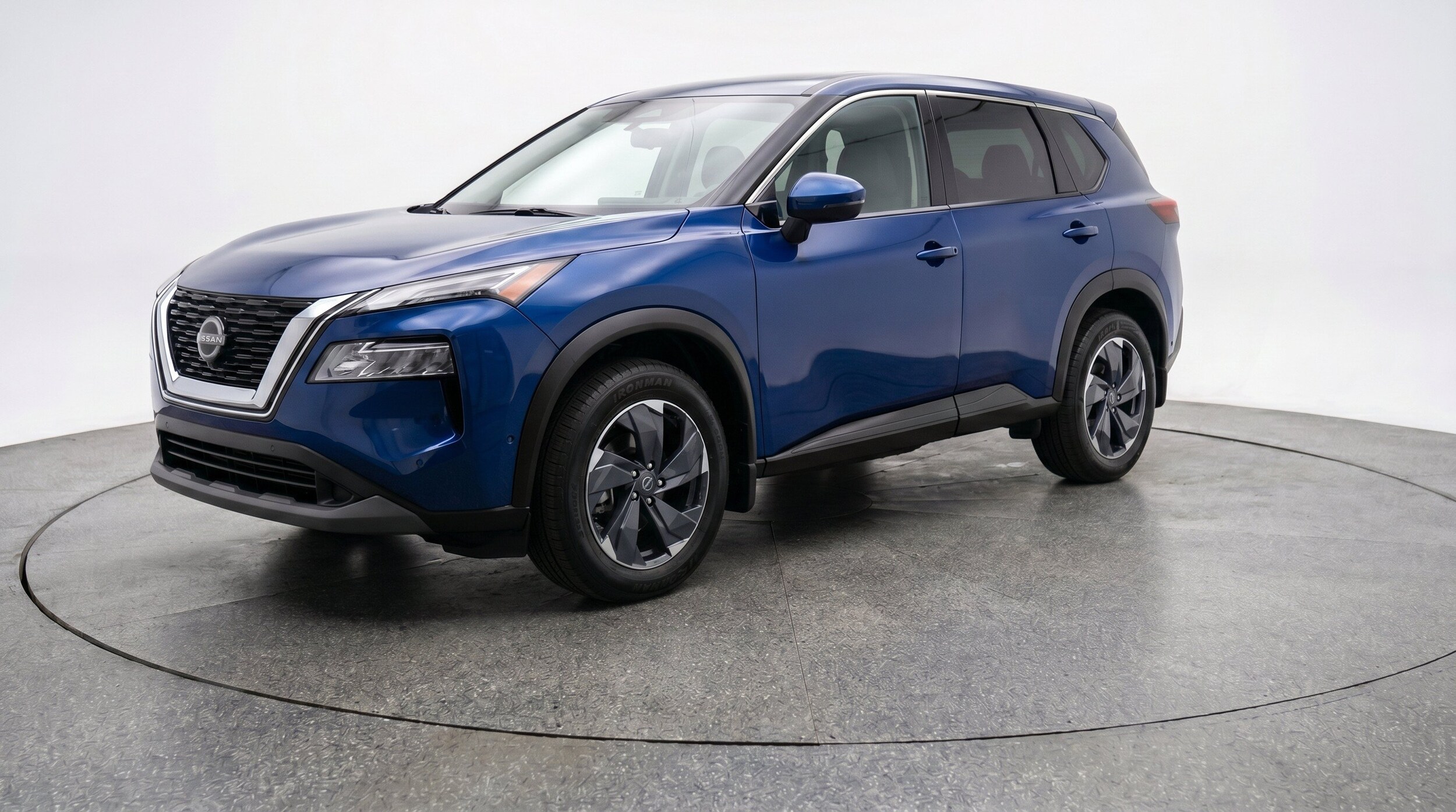 Thumbnail: 2025 Nissan Rogue - 3