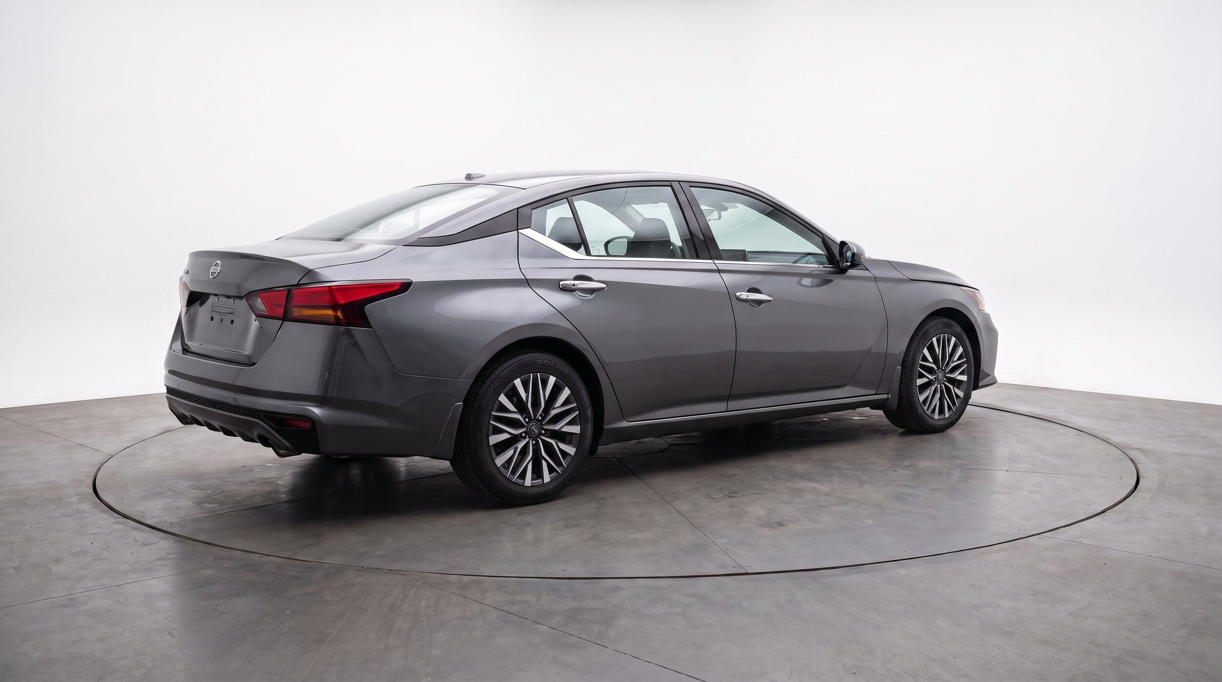 Thumbnail: 2025 Nissan Altima - 9