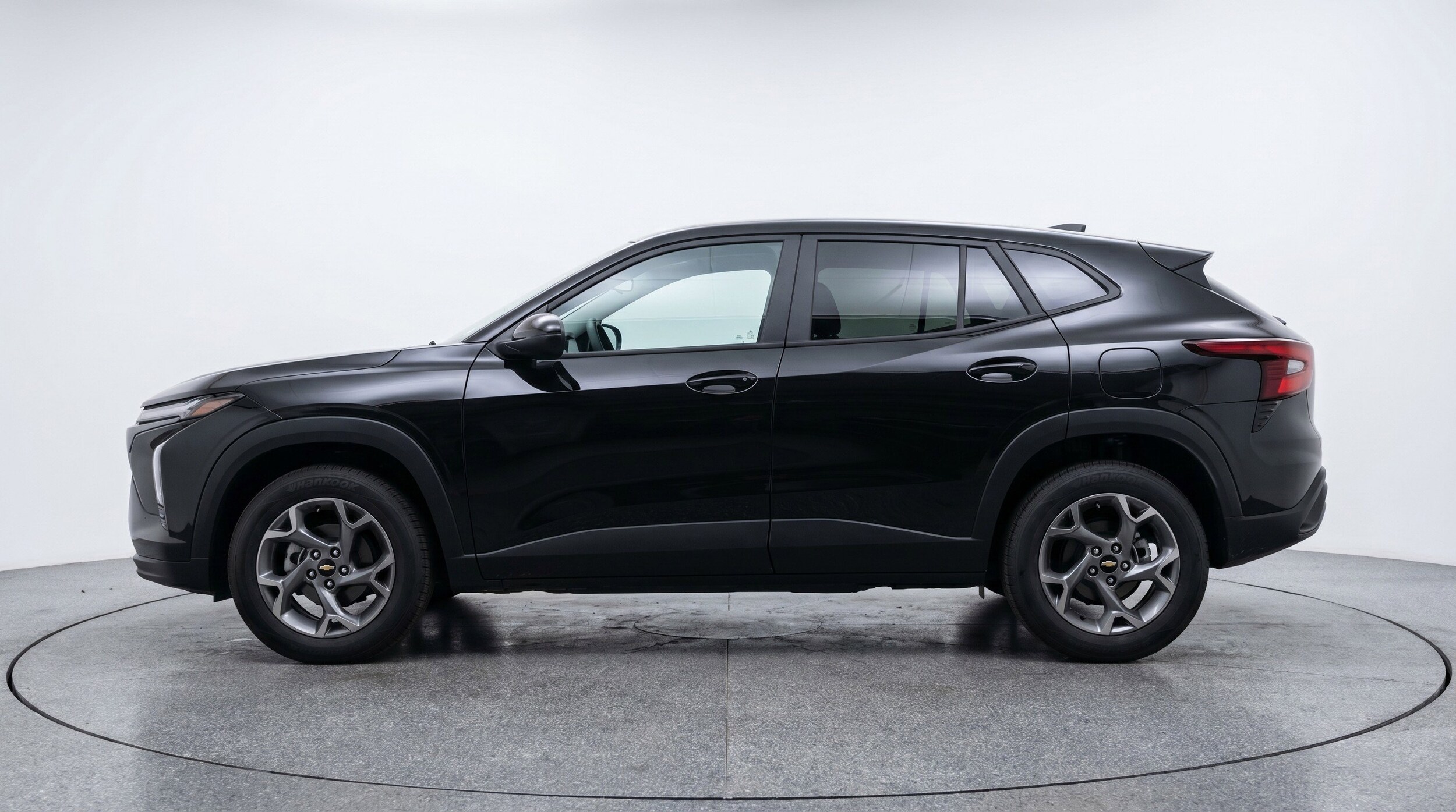 Thumbnail: 2025 Chevrolet Trax - 5