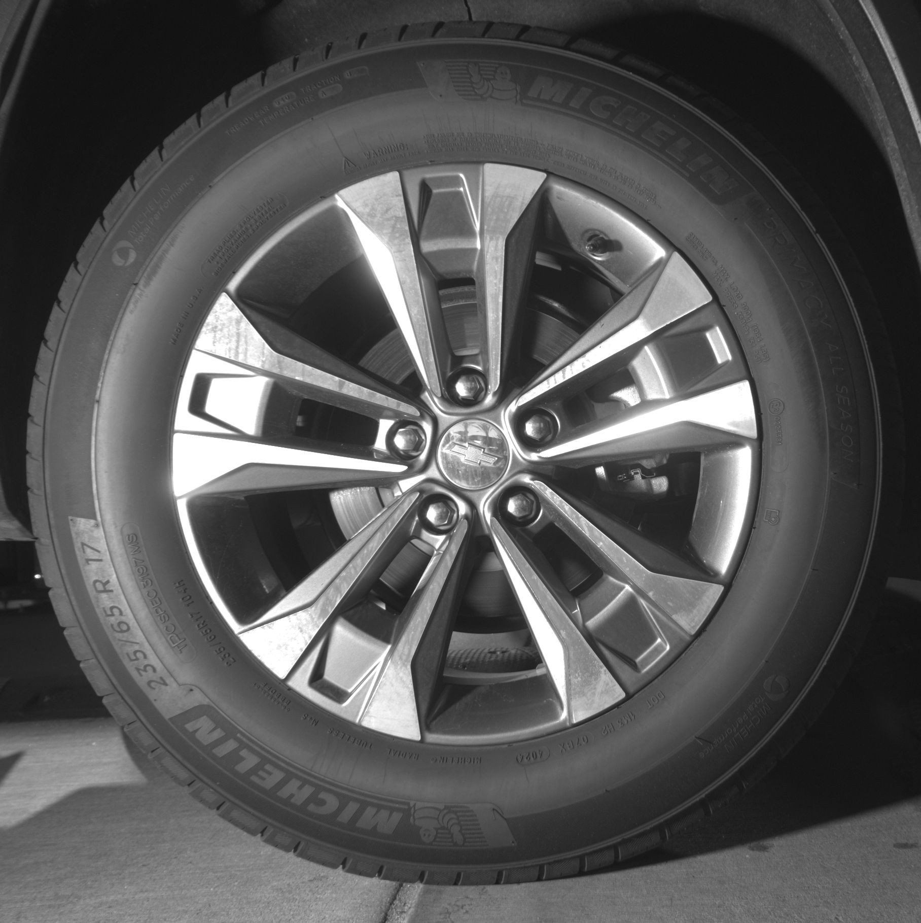 Thumbnail: 2025 Chevrolet Equinox - 15