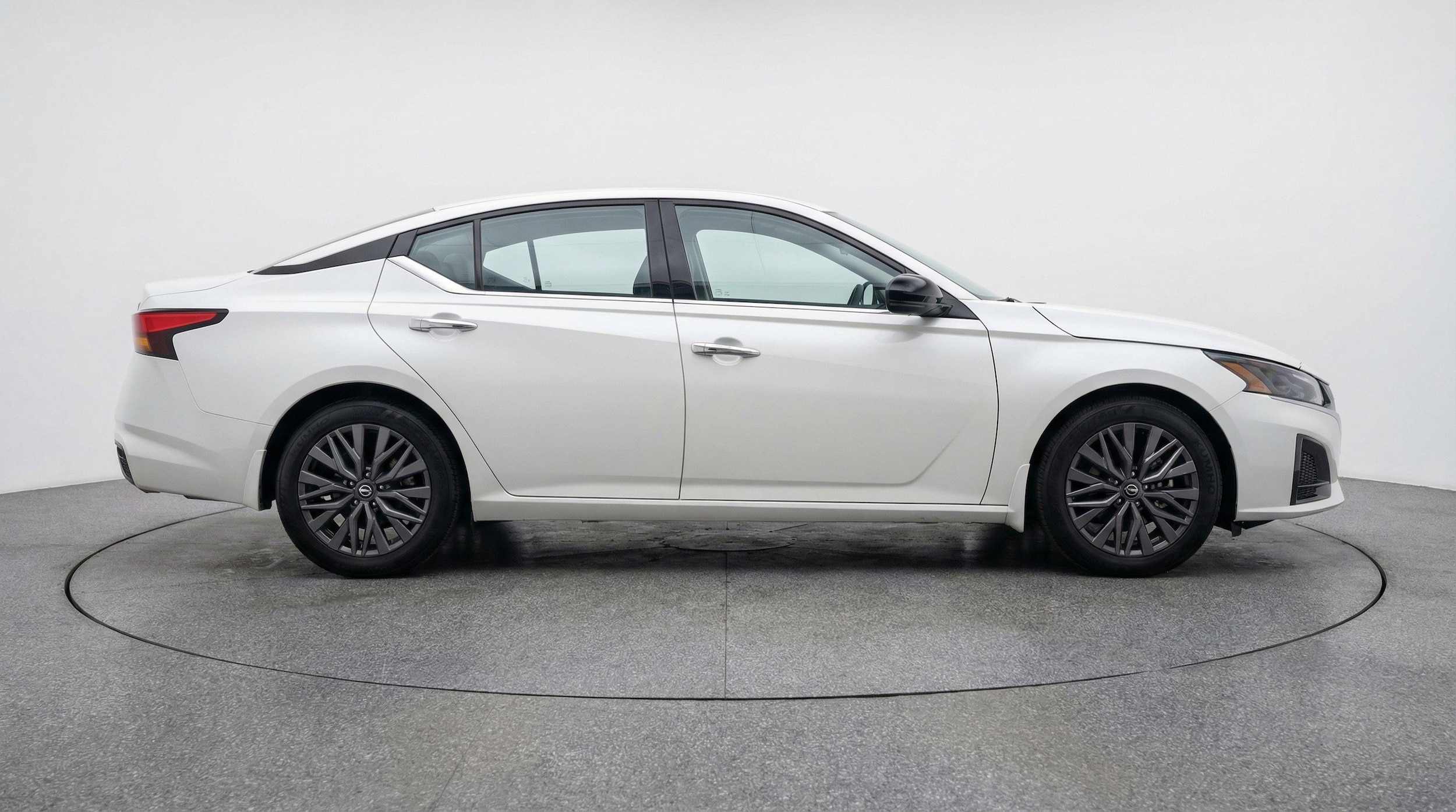 Thumbnail: 2025 Nissan Altima - 11