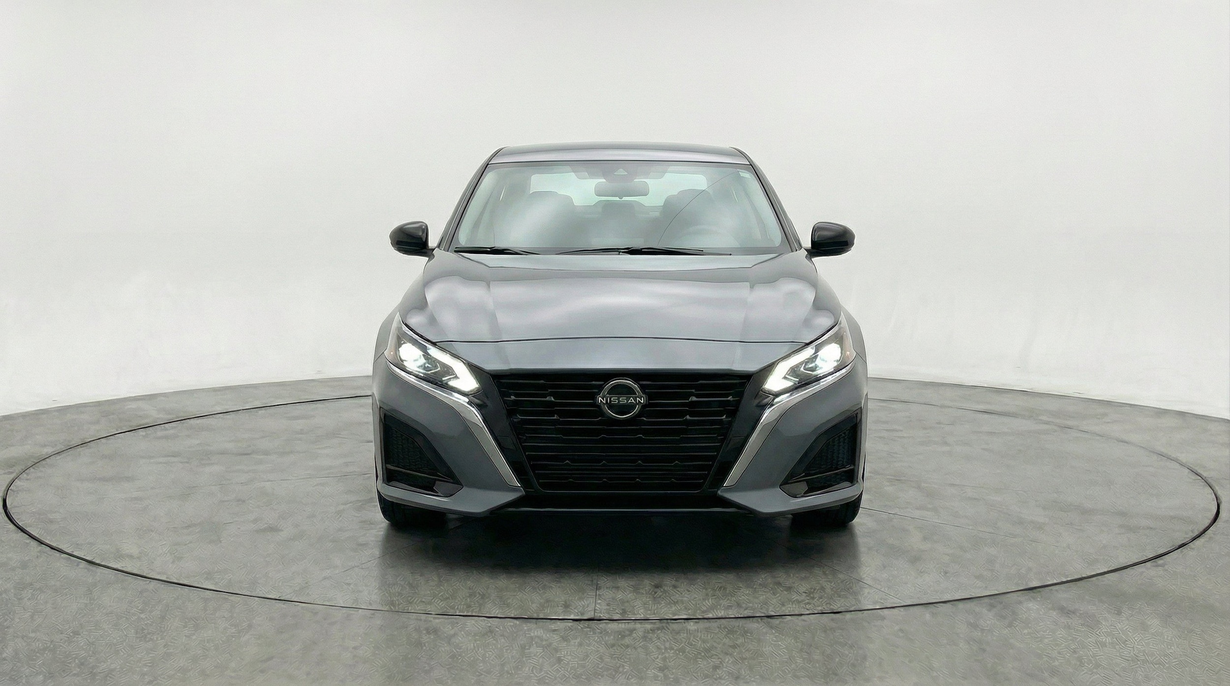 Thumbnail: 2025 Nissan Altima - 2
