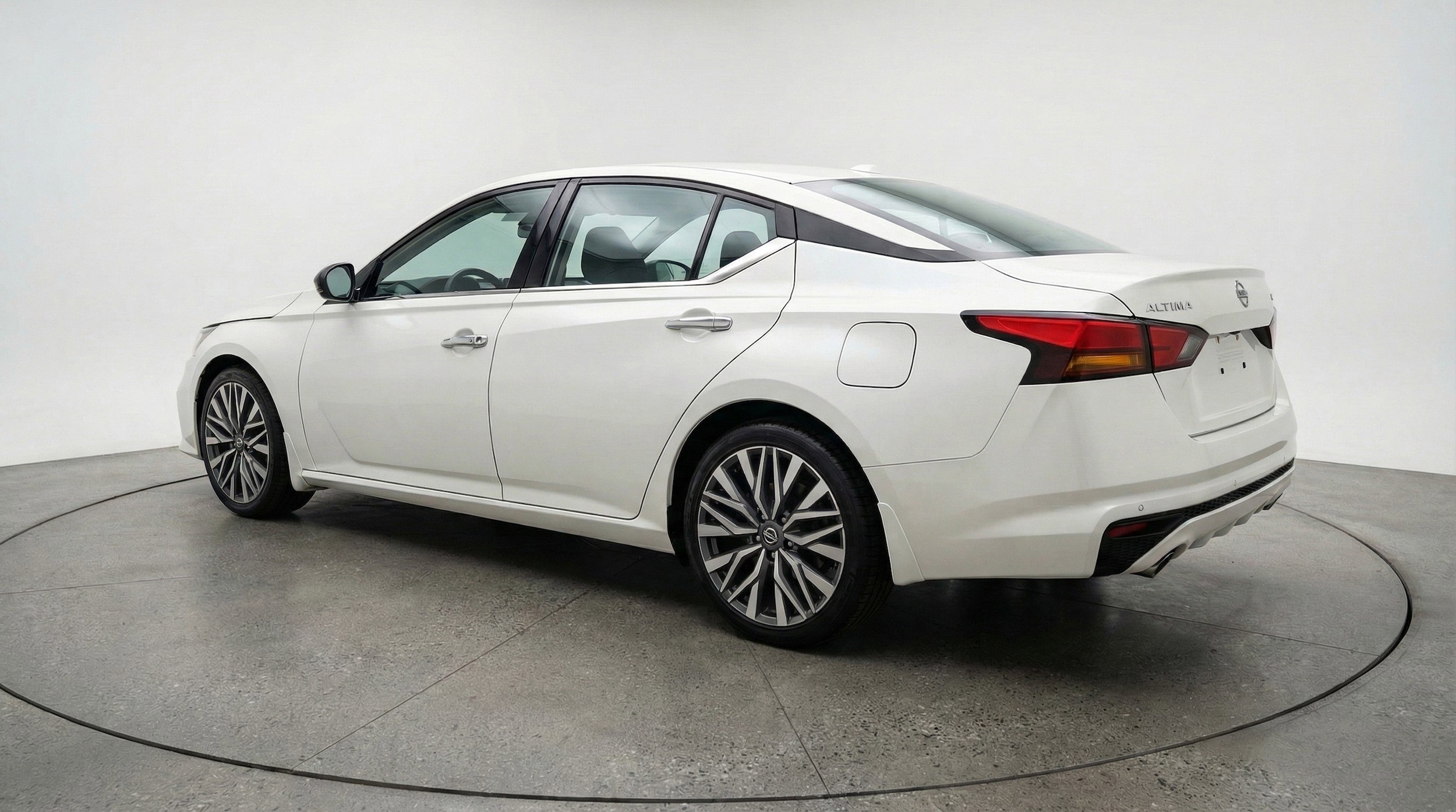 Thumbnail: 2025 Nissan Altima - 6