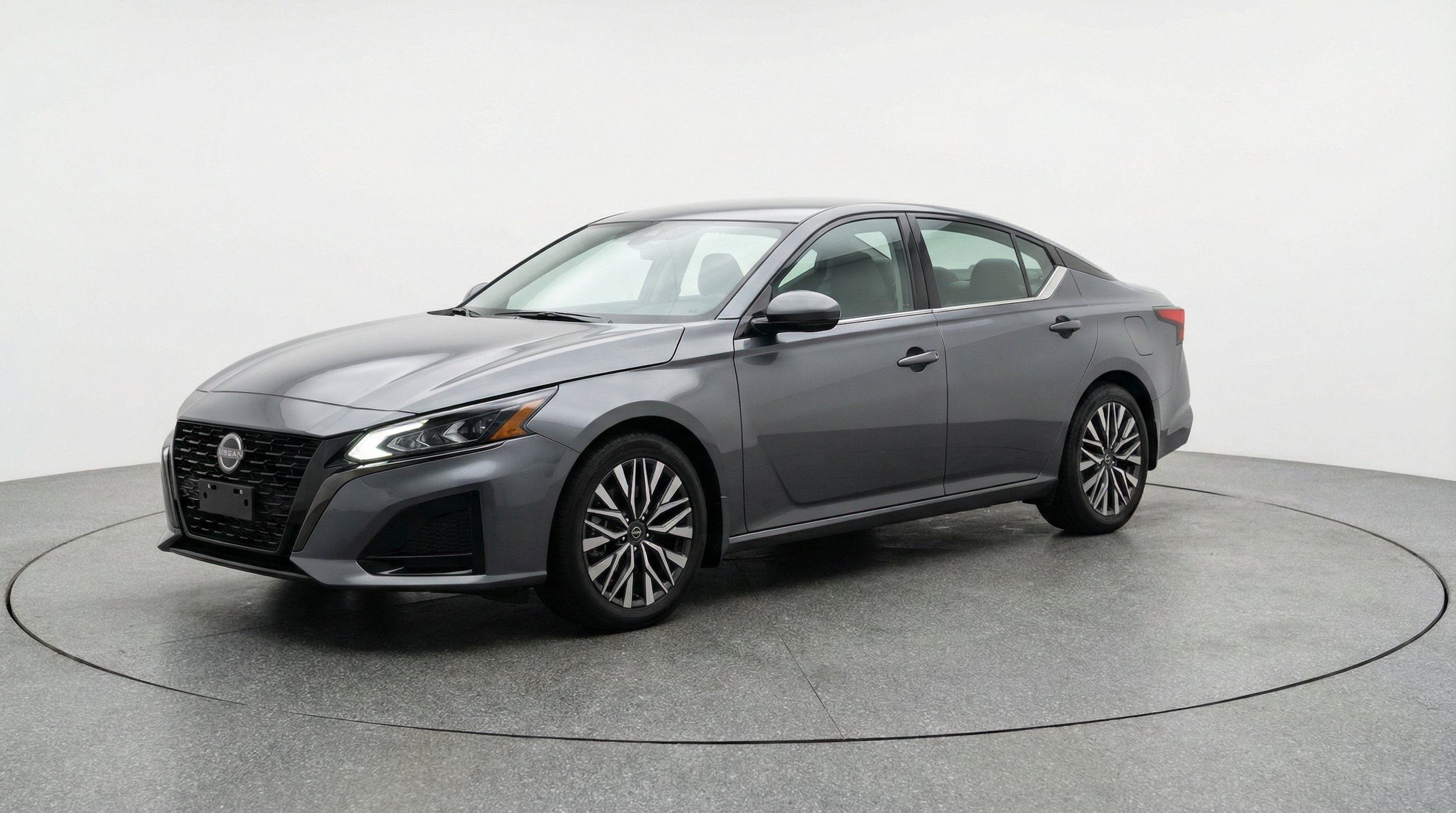 Thumbnail: 2025 Nissan Altima - 3