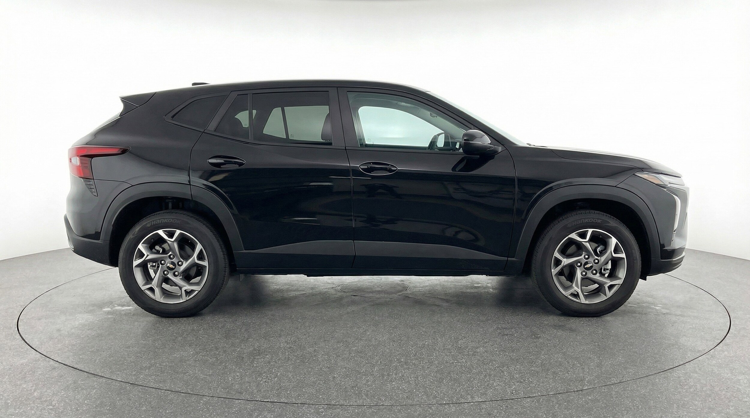 Thumbnail: 2025 Chevrolet Trax - 11