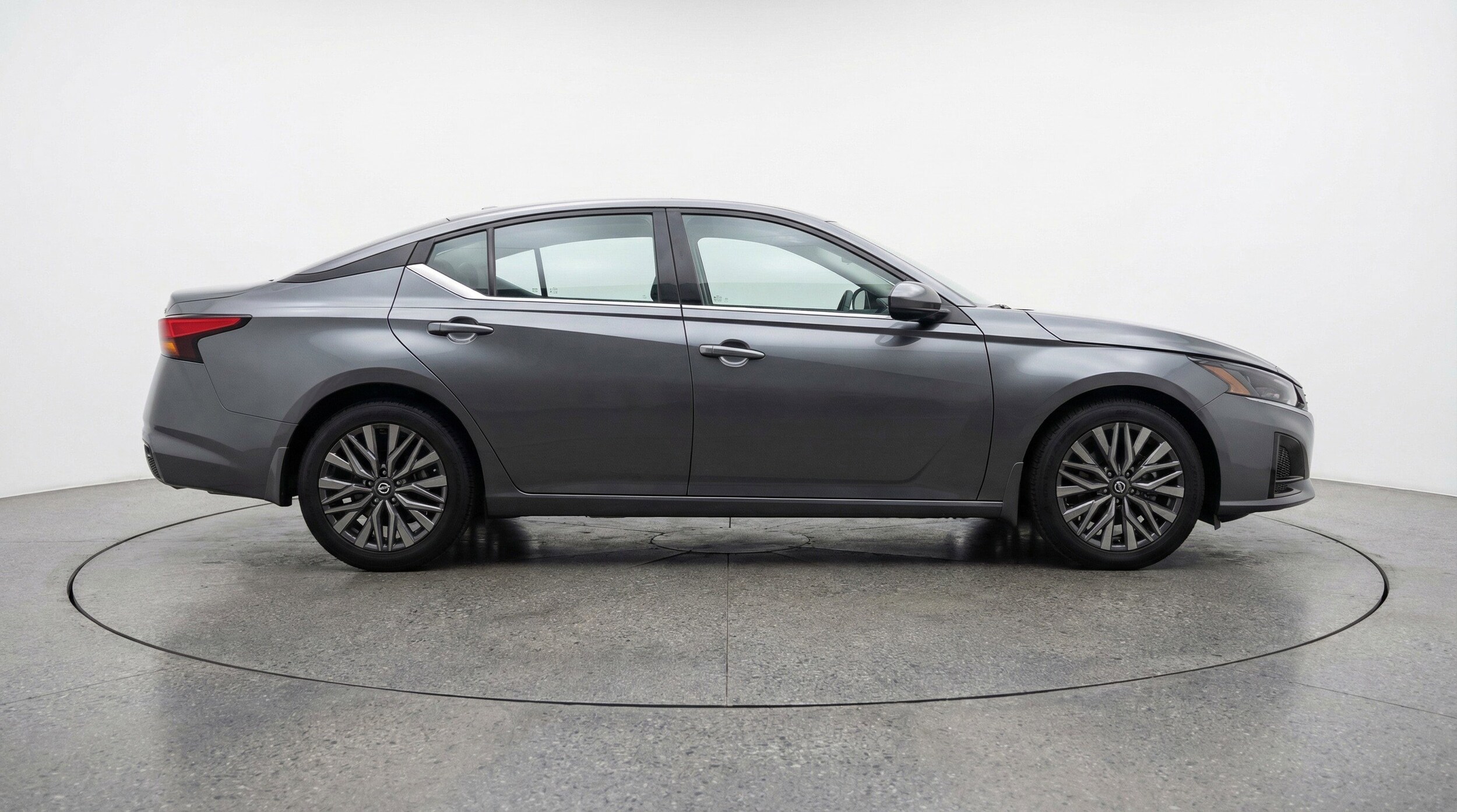 Thumbnail: 2025 Nissan Altima - 11