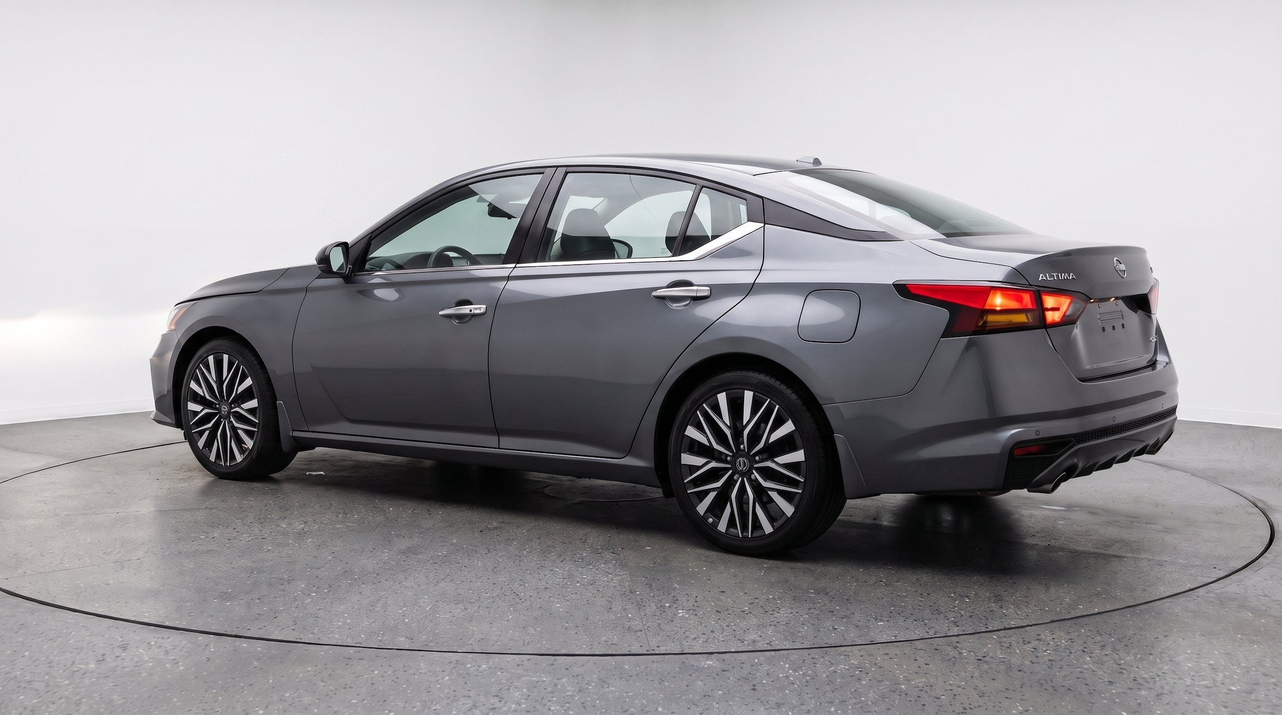 Thumbnail: 2025 Nissan Altima - 6