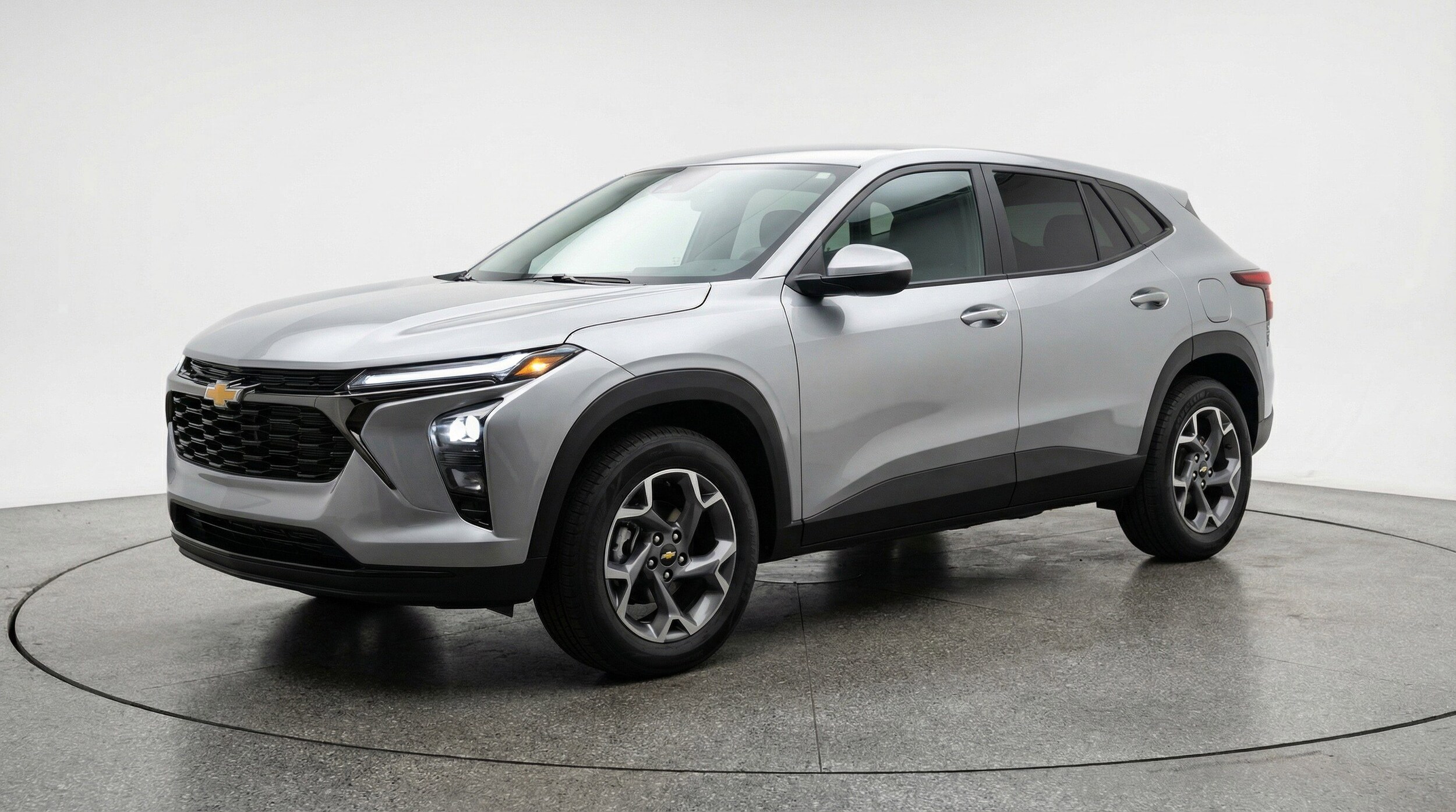 Thumbnail: 2025 Chevrolet Trax - 3