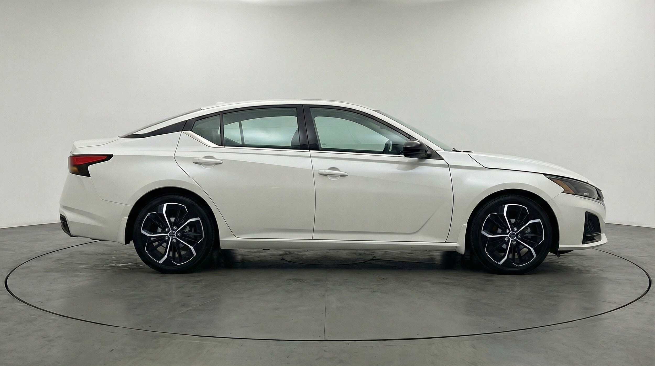 Thumbnail: 2025 Nissan Altima - 11