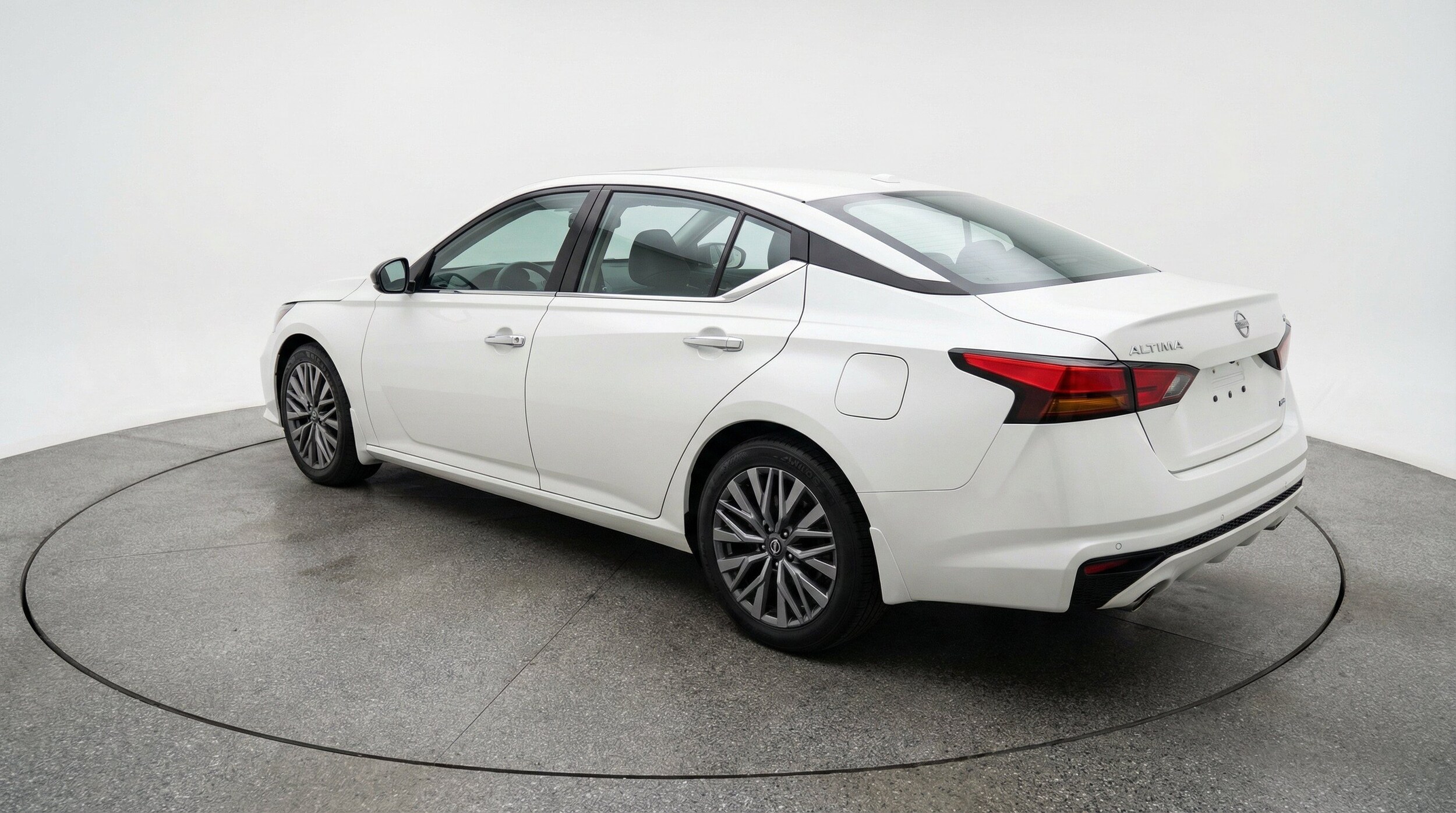 Thumbnail: 2025 Nissan Altima - 6