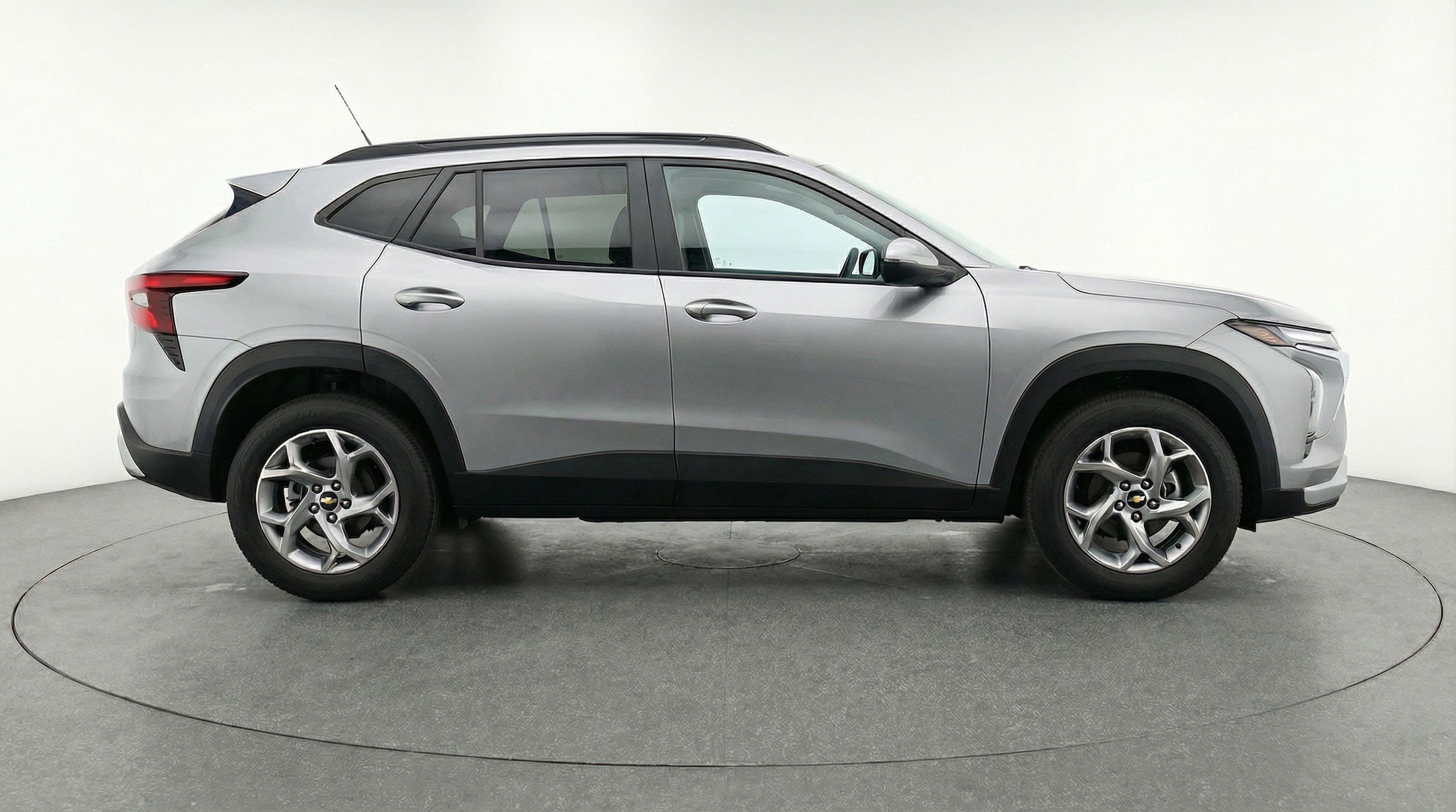 Thumbnail: 2025 Chevrolet Trax - 11