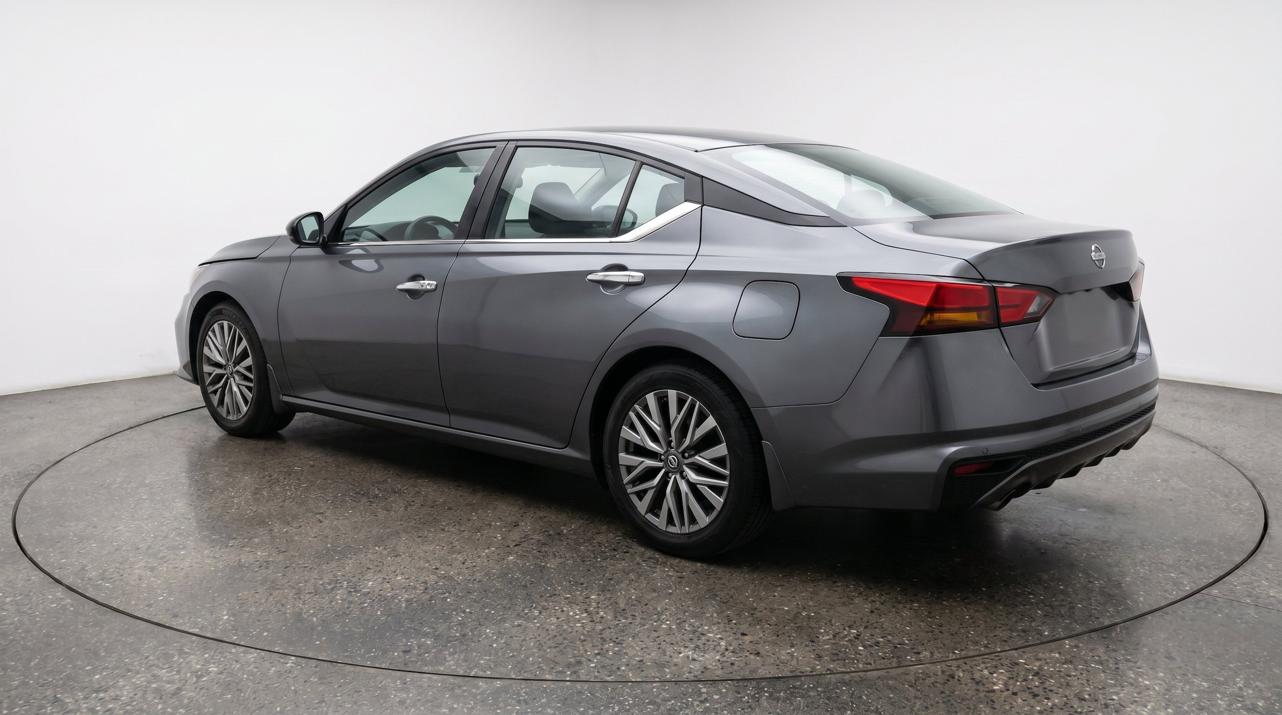 Thumbnail: 2025 Nissan Altima - 6