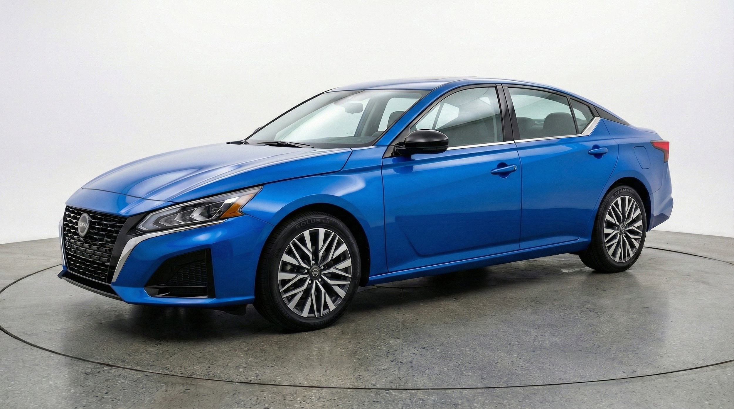 Thumbnail: 2025 Nissan Altima - 3