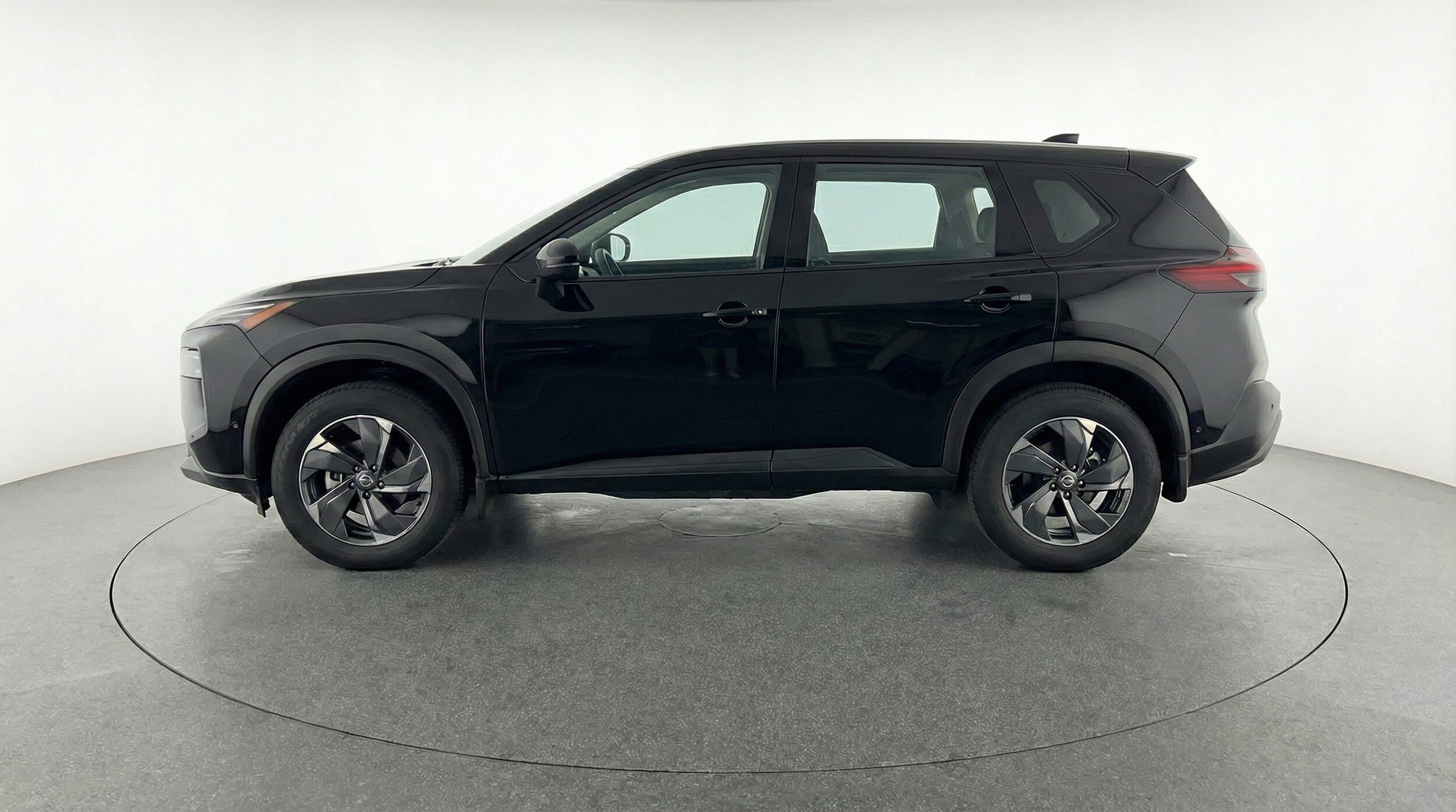 Thumbnail: 2025 Nissan Rogue - 5