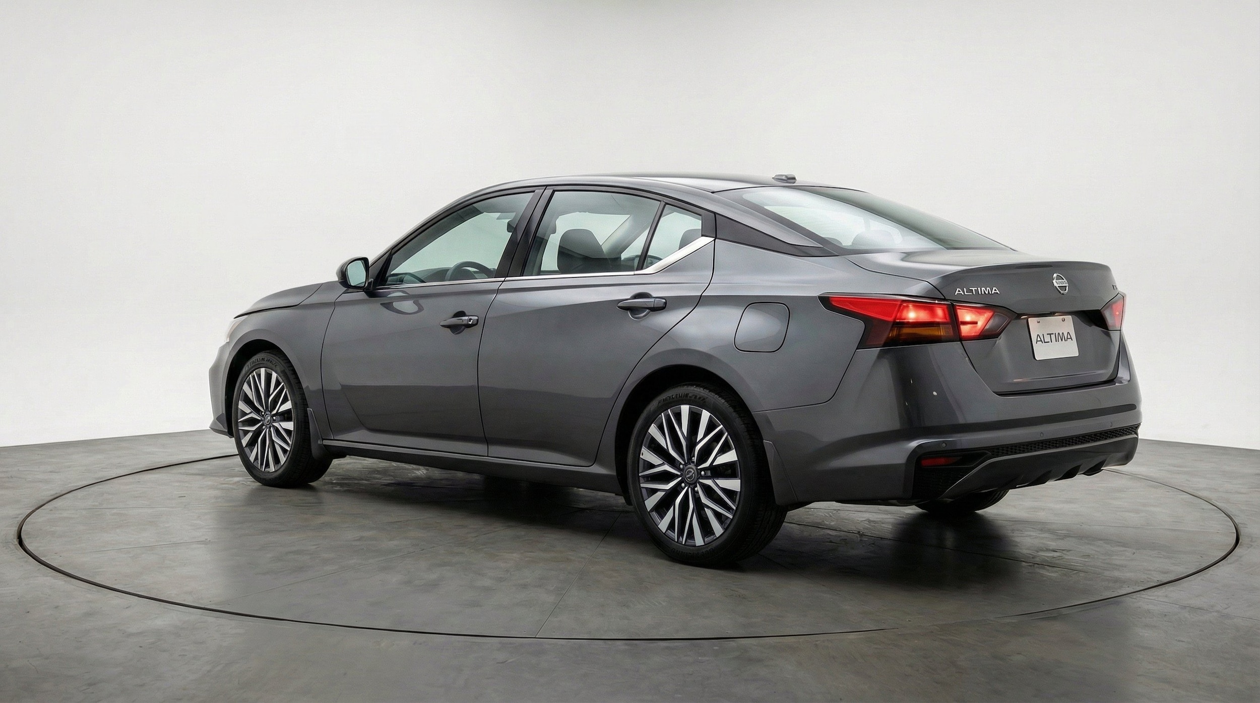 Thumbnail: 2025 Nissan Altima - 6