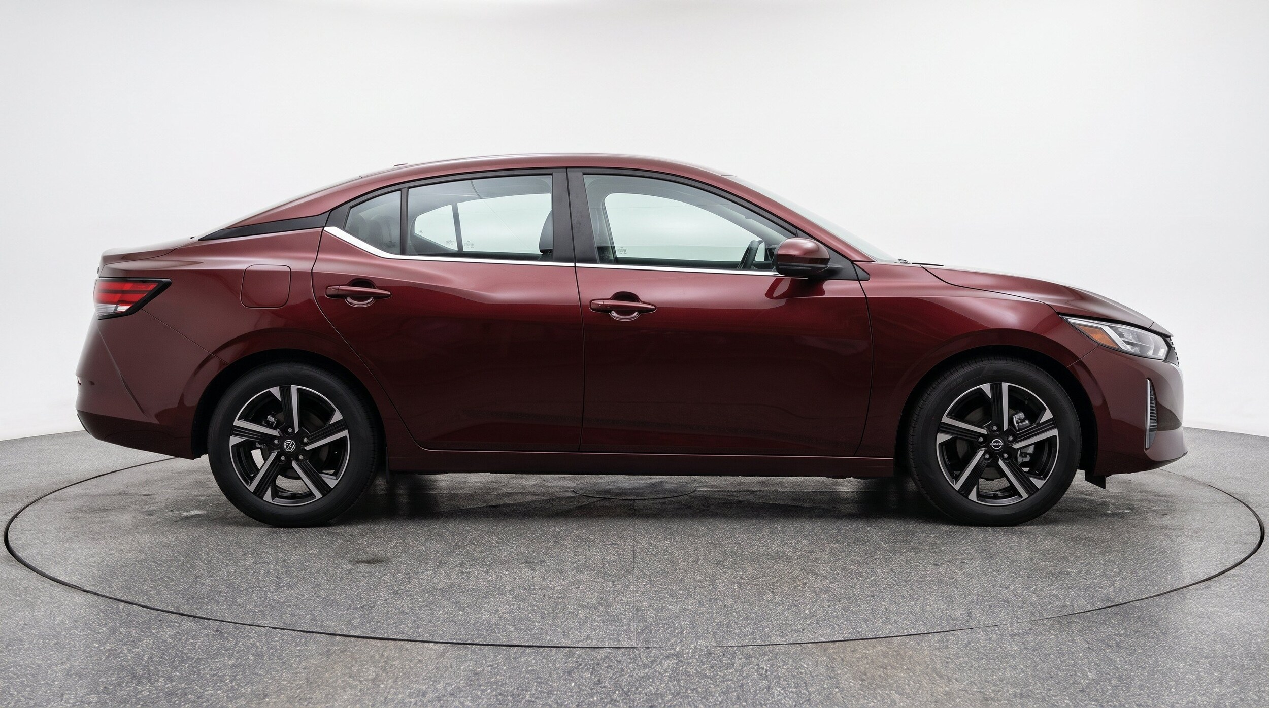 Thumbnail: 2025 Nissan Sentra - 11