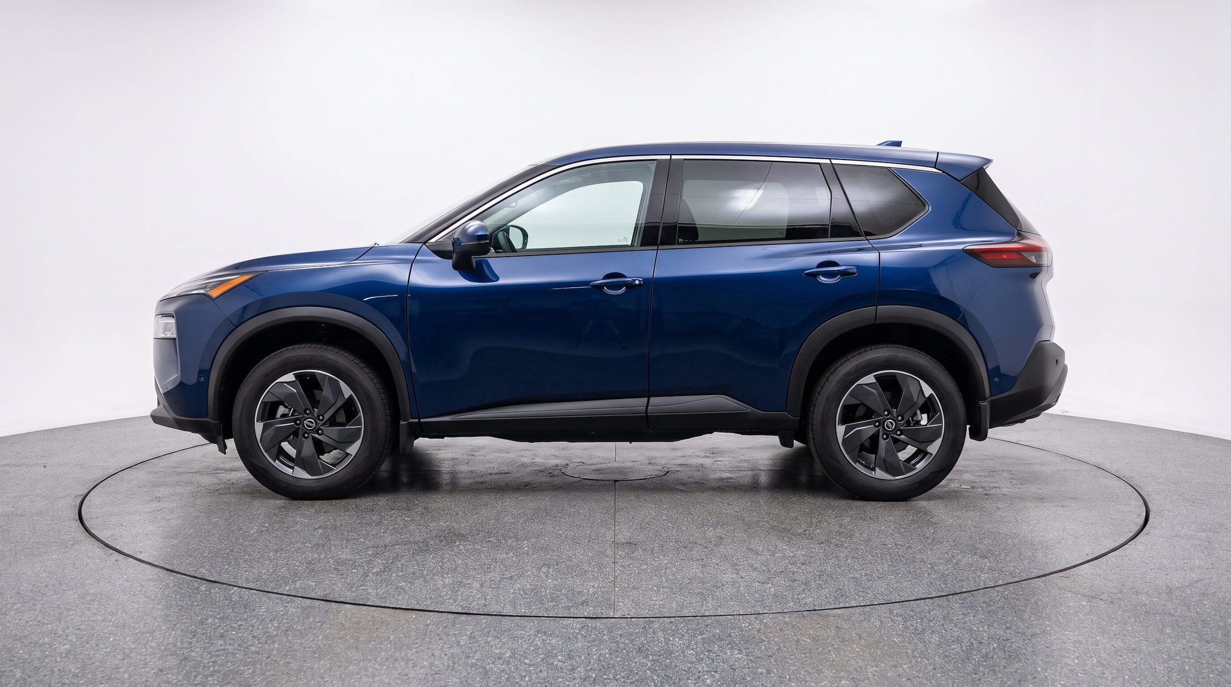 Thumbnail: 2025 Nissan Rogue - 5