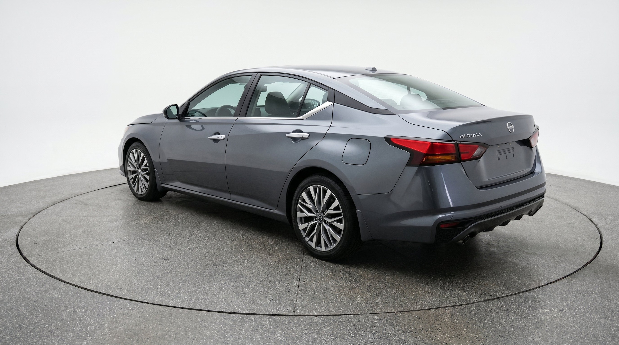 Thumbnail: 2025 Nissan Altima - 6