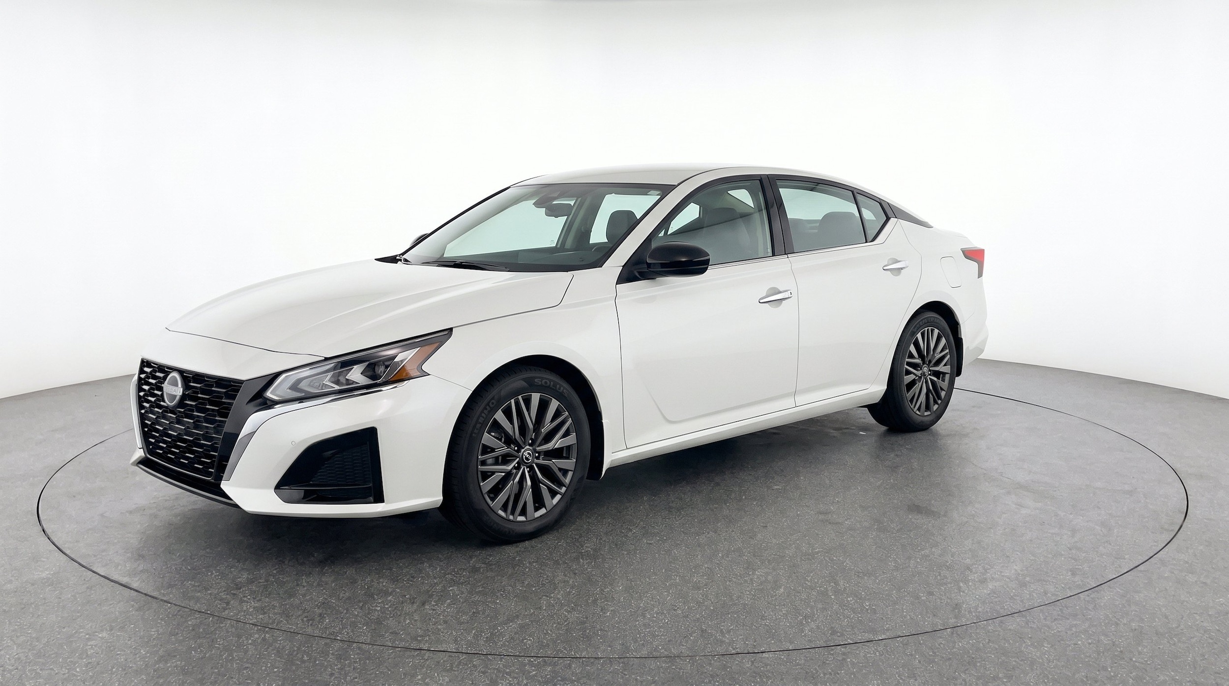 Thumbnail: 2025 Nissan Altima - 3