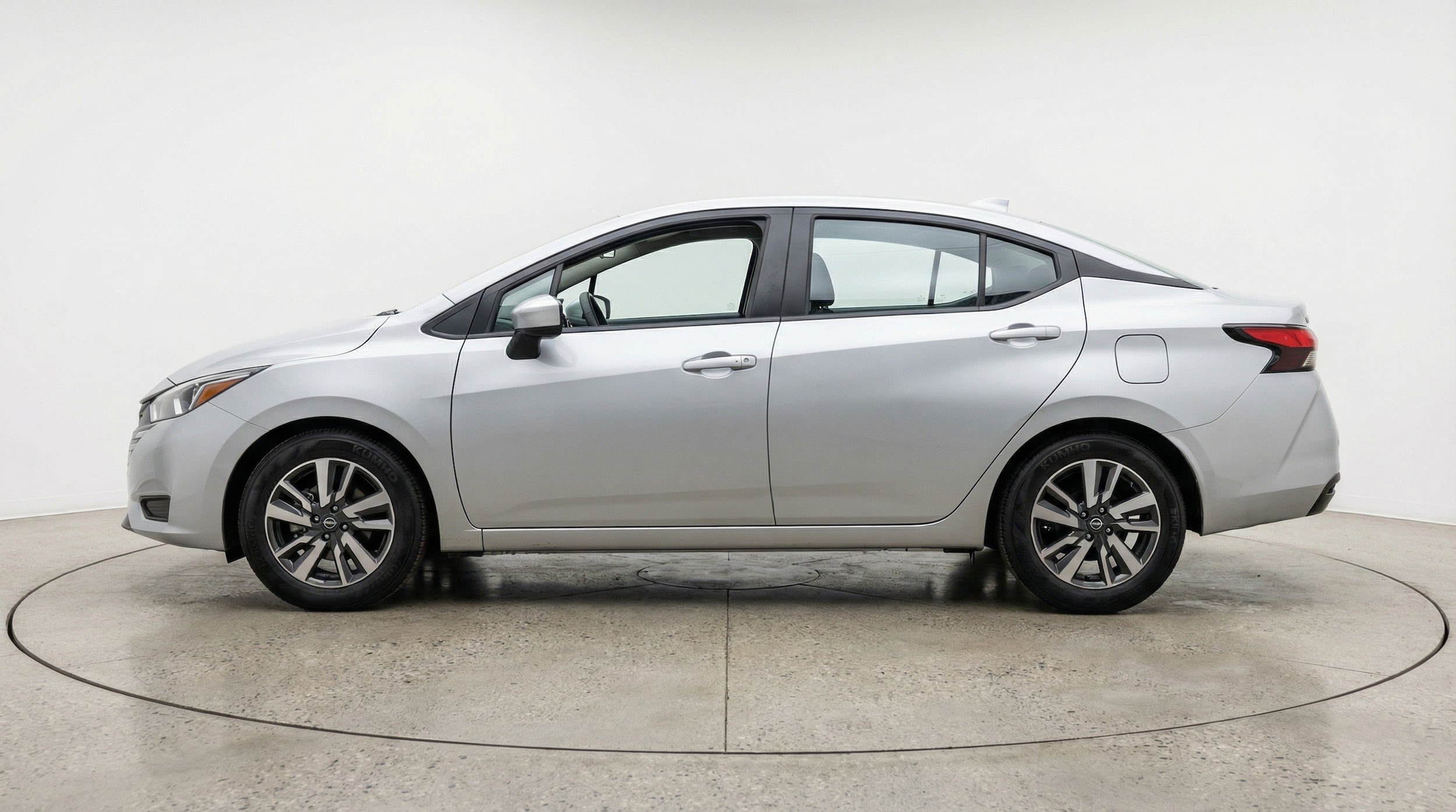 Thumbnail: 2025 Nissan Versa - 5