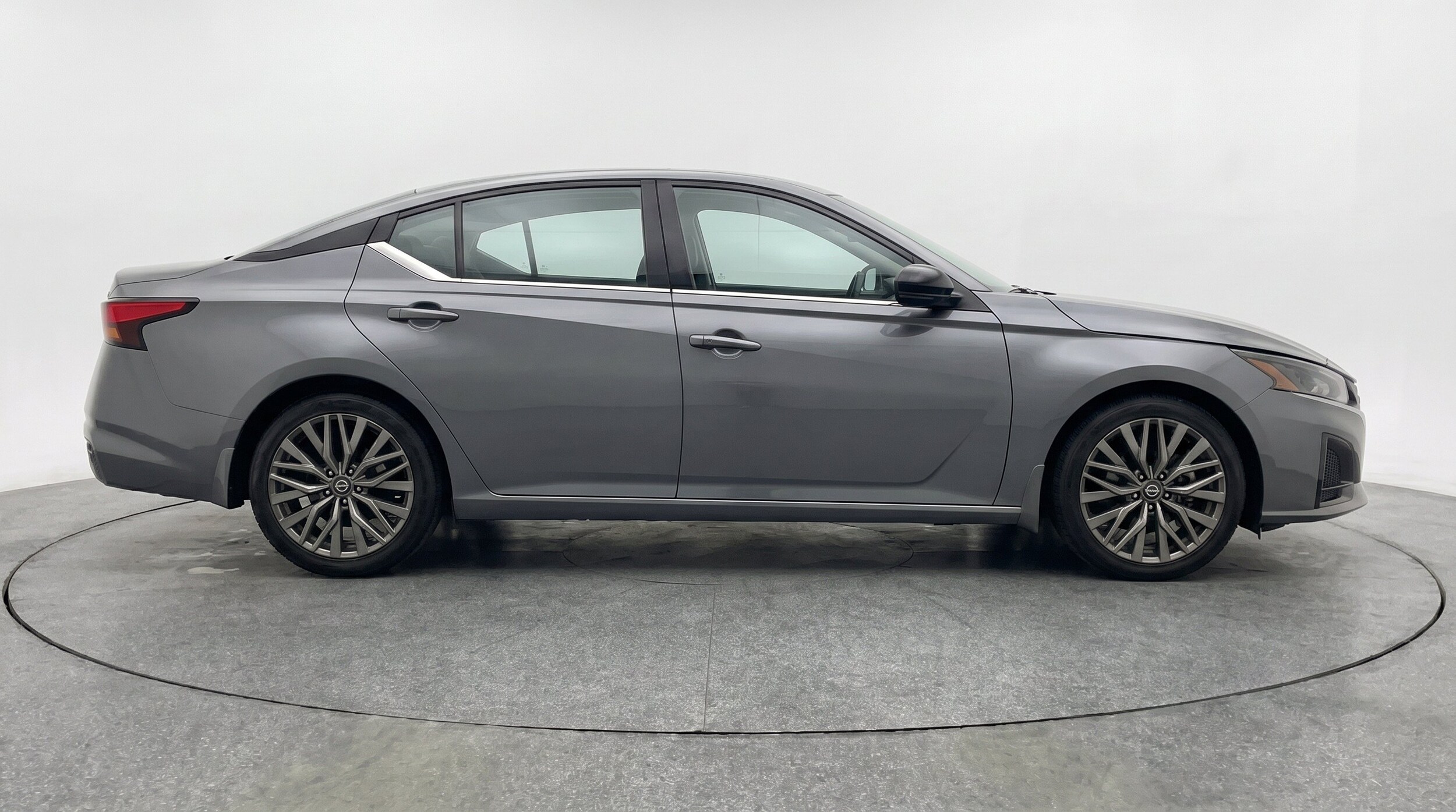 Thumbnail: 2025 Nissan Altima - 11