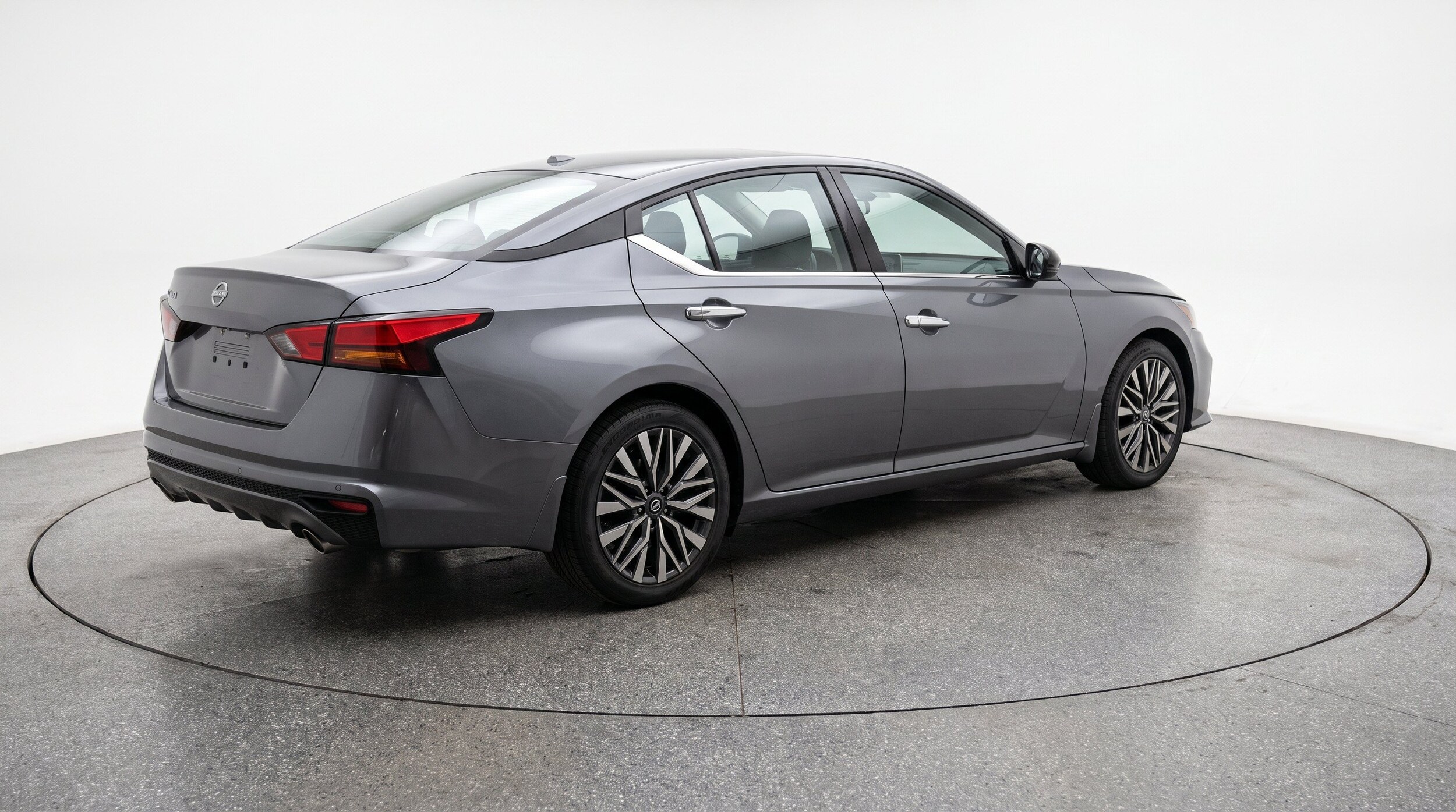 Thumbnail: 2025 Nissan Altima - 9