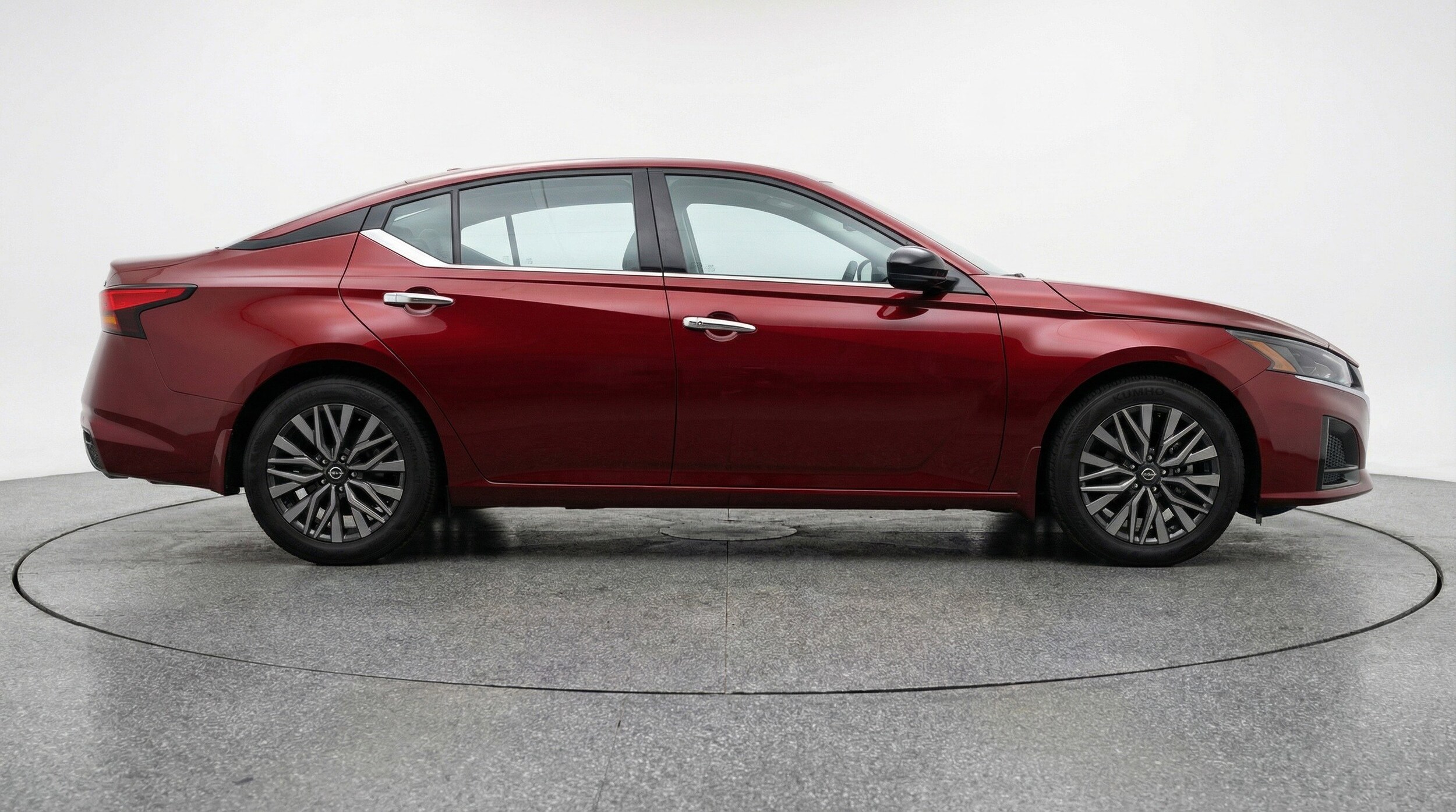 Thumbnail: 2025 Nissan Altima - 11