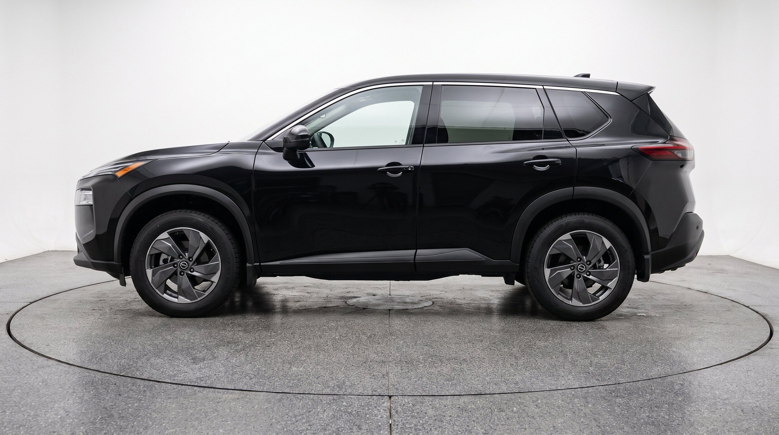 Thumbnail: 2025 Nissan Rogue - 5