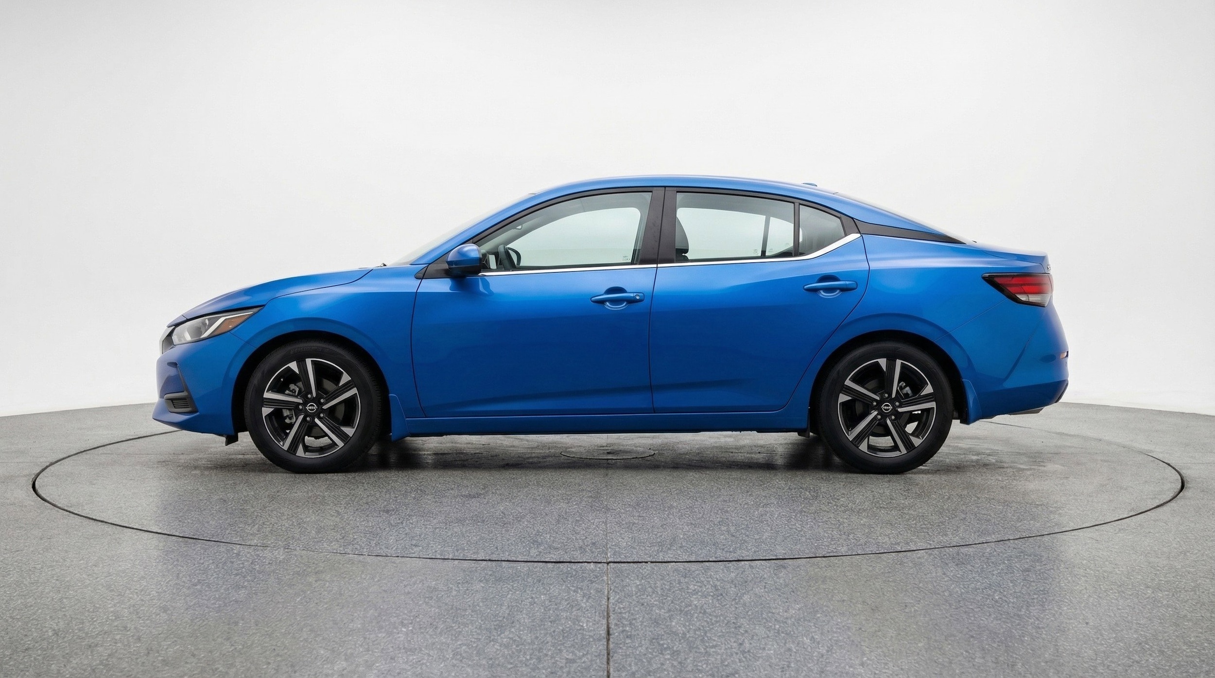 Thumbnail: 2025 Nissan Sentra - 5