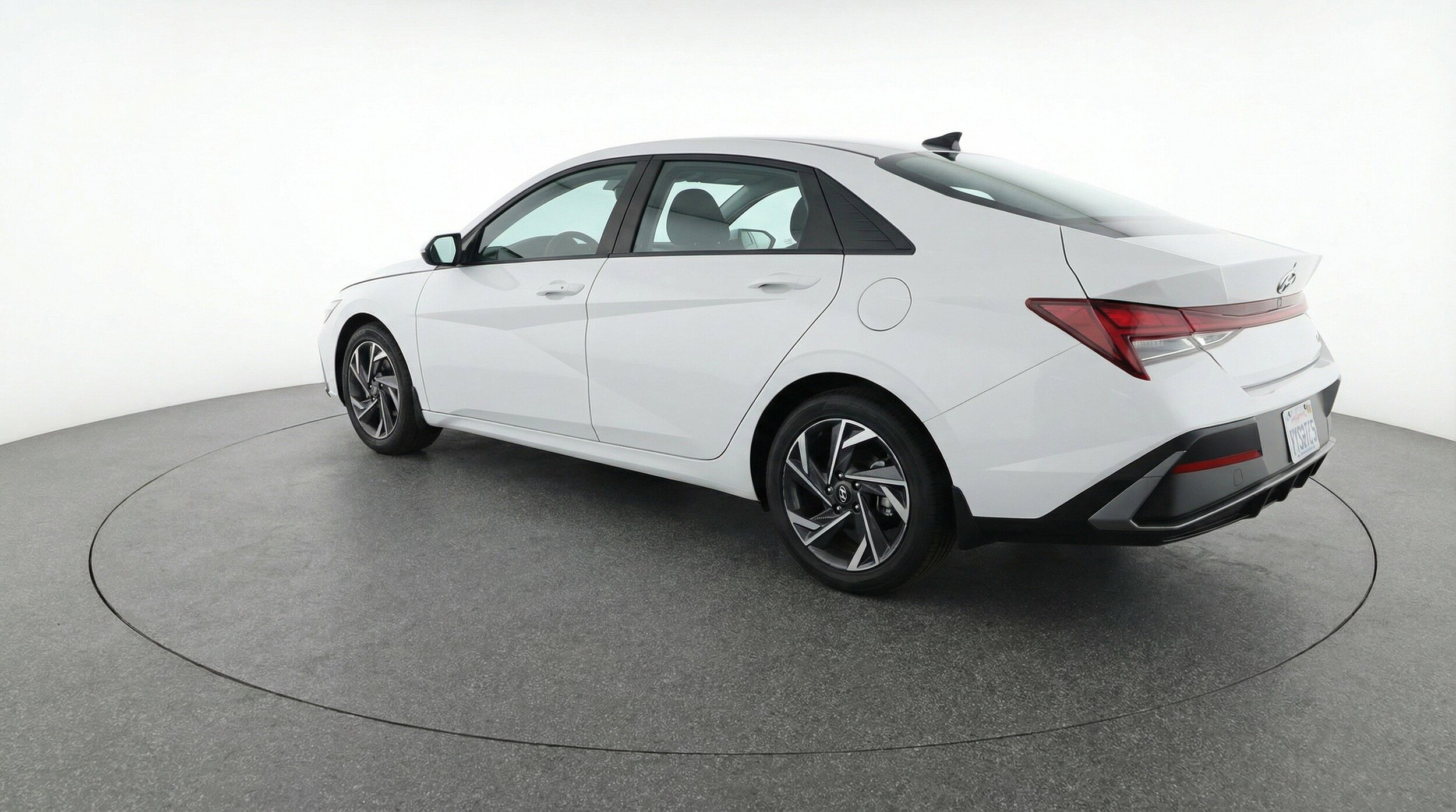 Thumbnail: 2025 Hyundai Elantra - 6