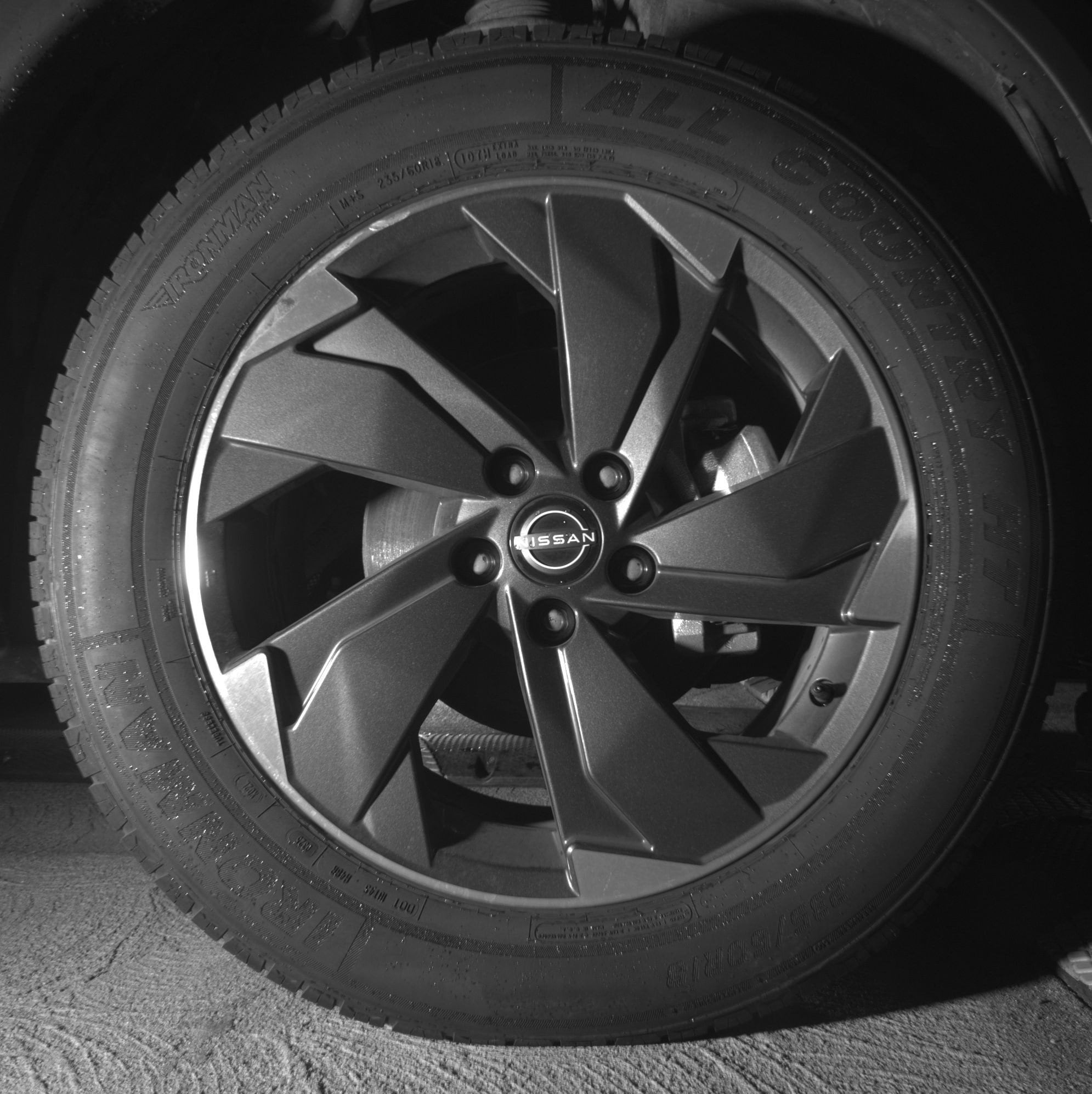 Thumbnail: 2025 Nissan Rogue - 13