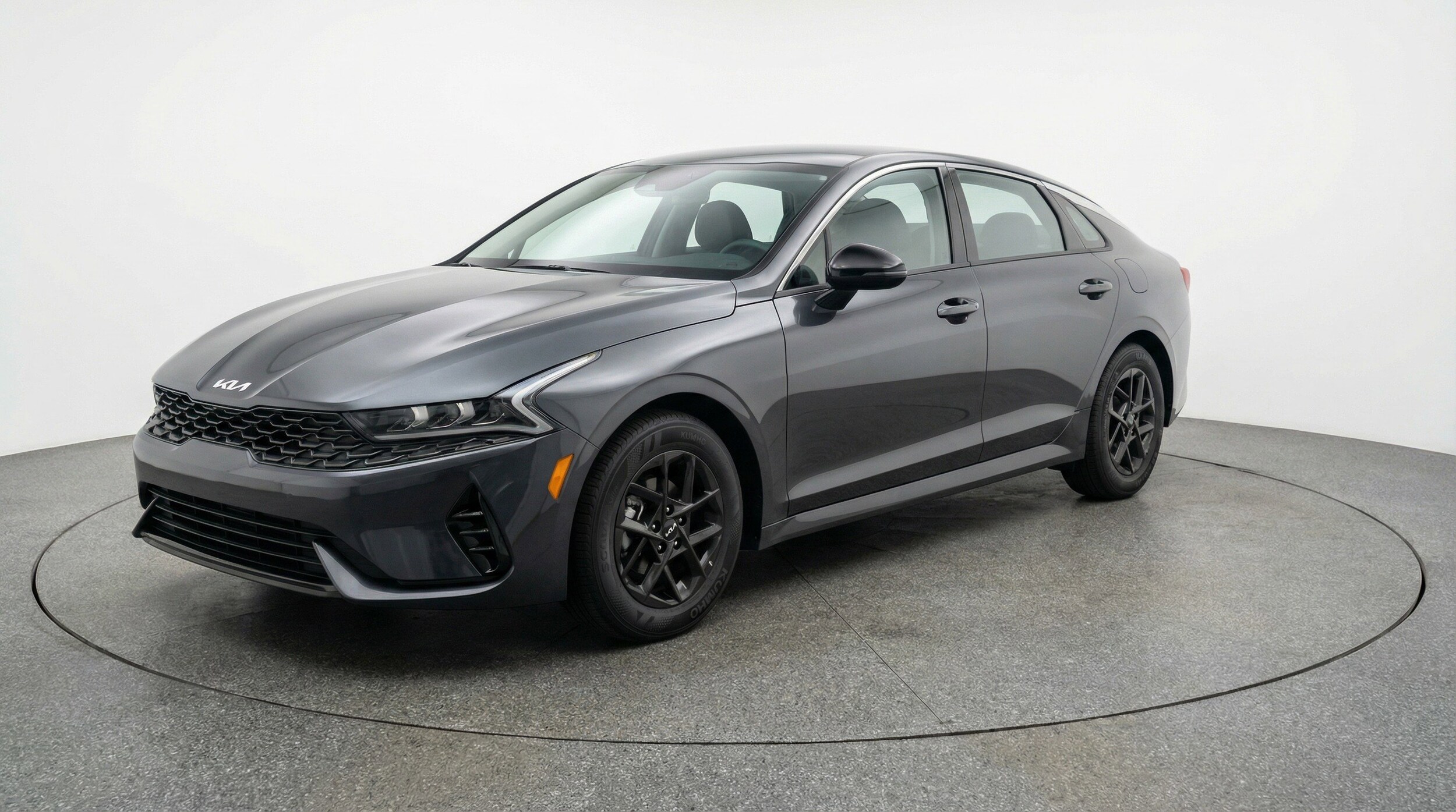 Thumbnail: 2025 Kia K5 - 3