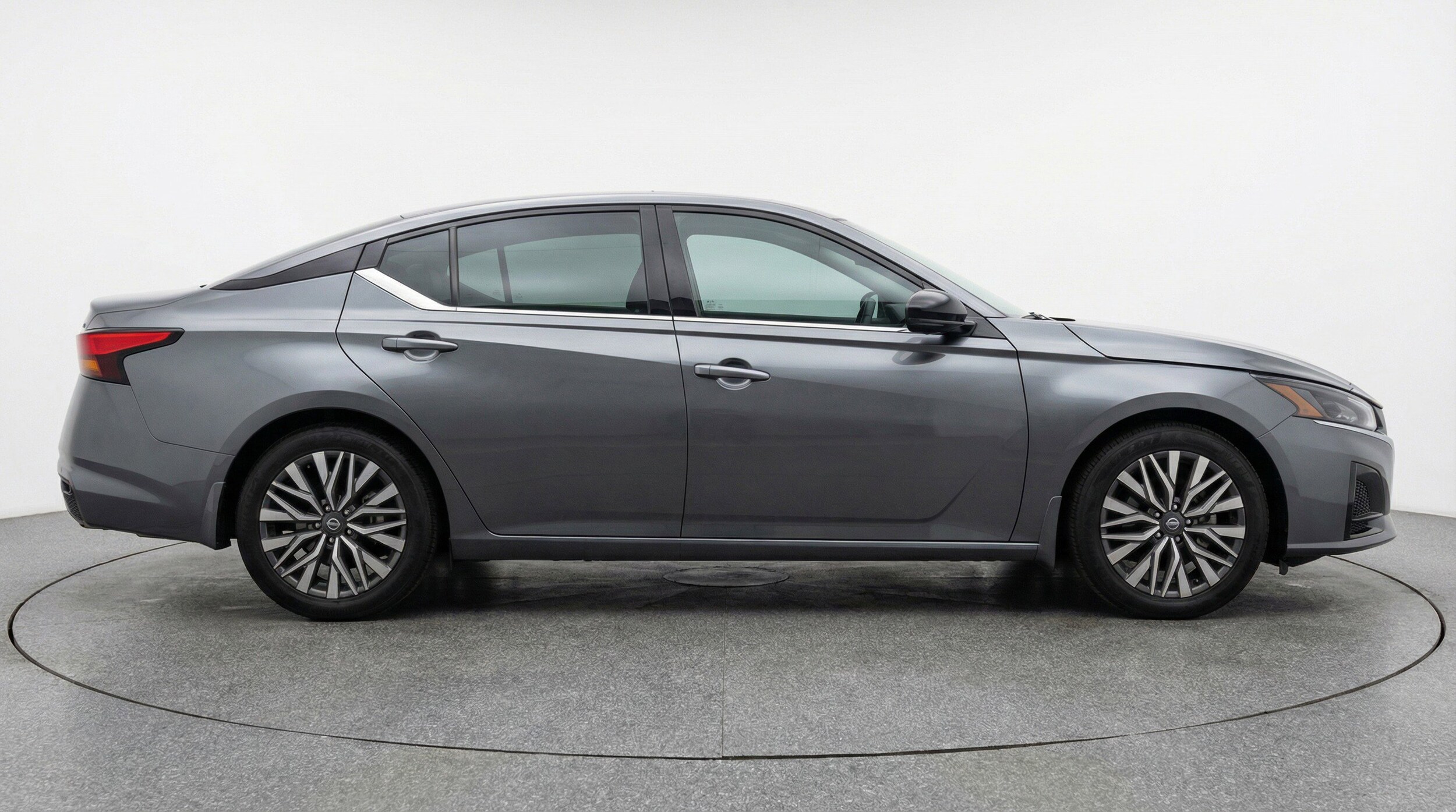 Thumbnail: 2025 Nissan Altima - 11