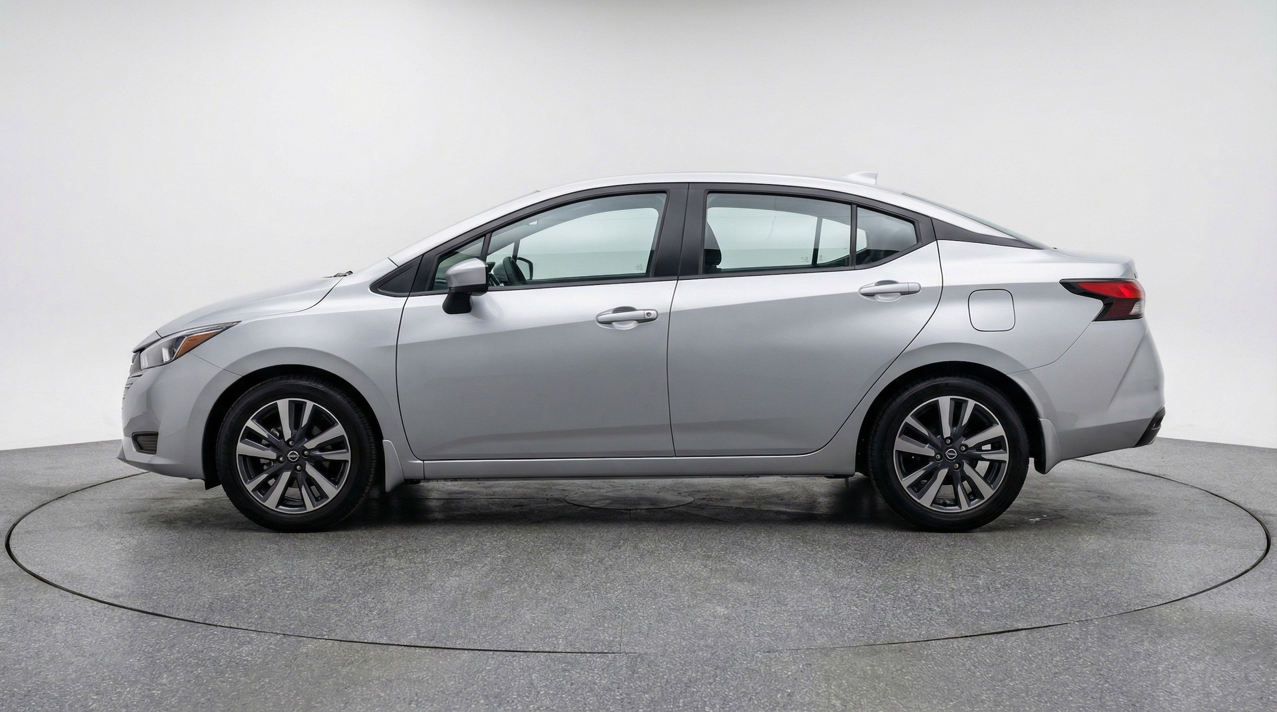 Thumbnail: 2025 Nissan Versa - 5