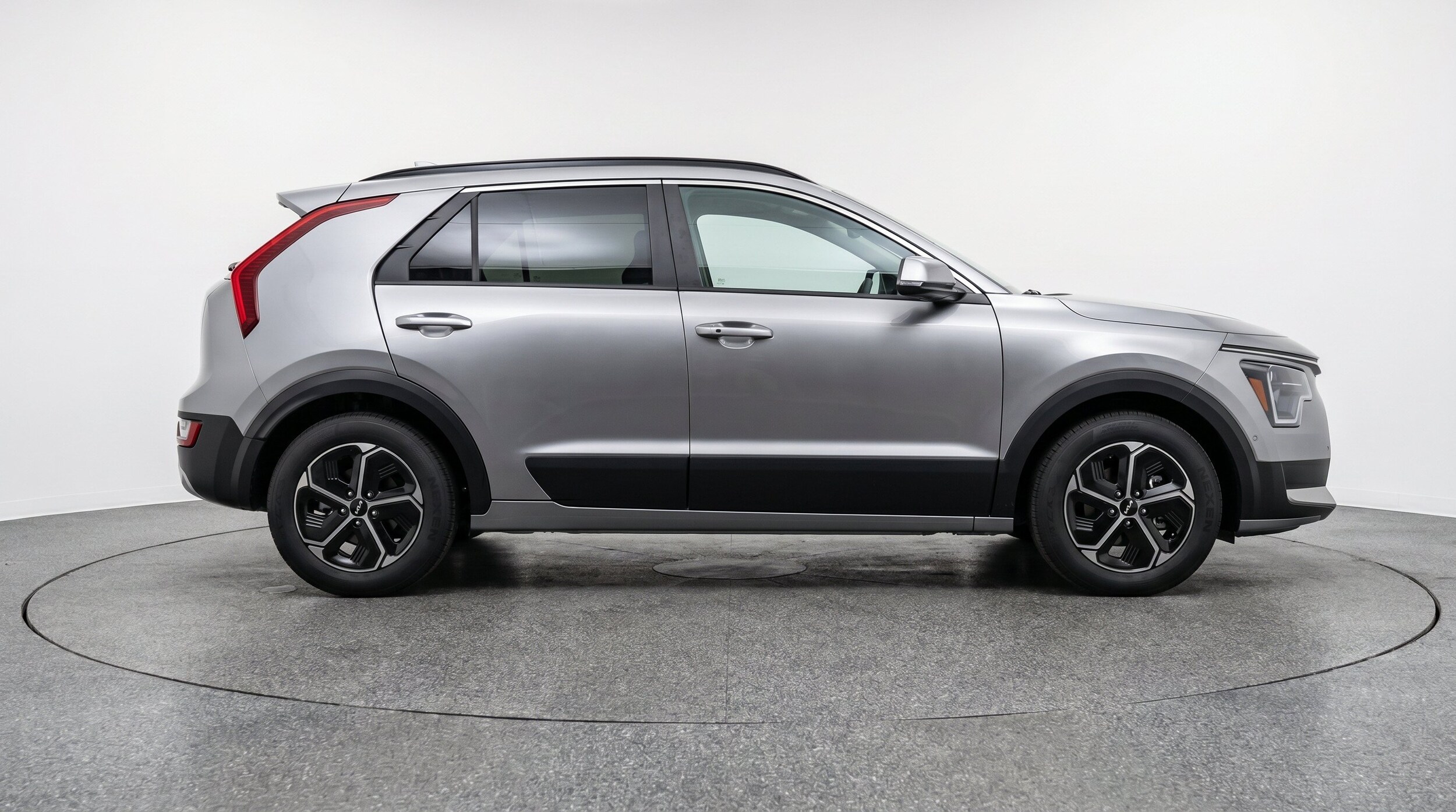 Thumbnail: 2026 Kia Niro - 11