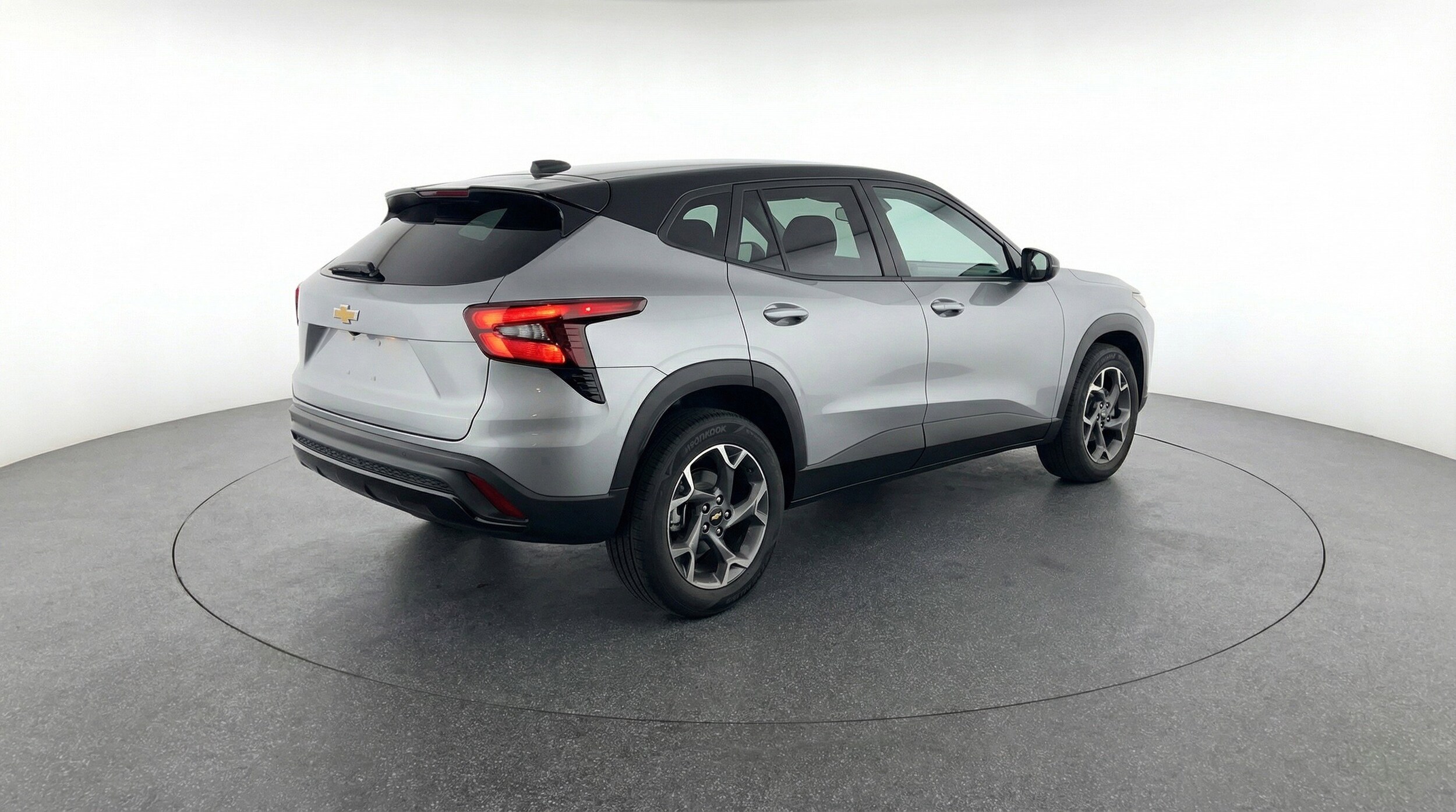 Thumbnail: 2025 Chevrolet Trax - 9