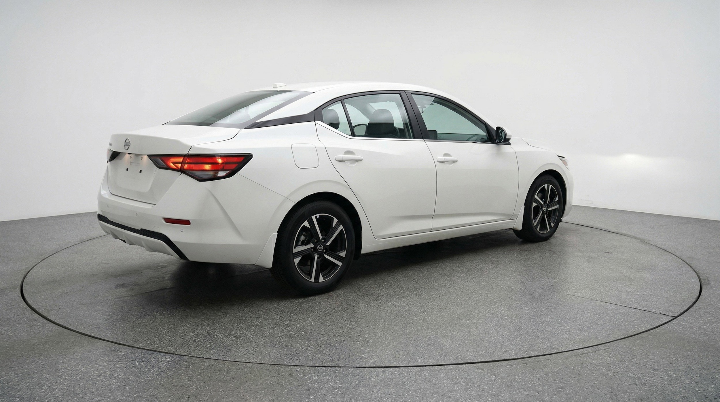 Thumbnail: 2025 Nissan Sentra - 9