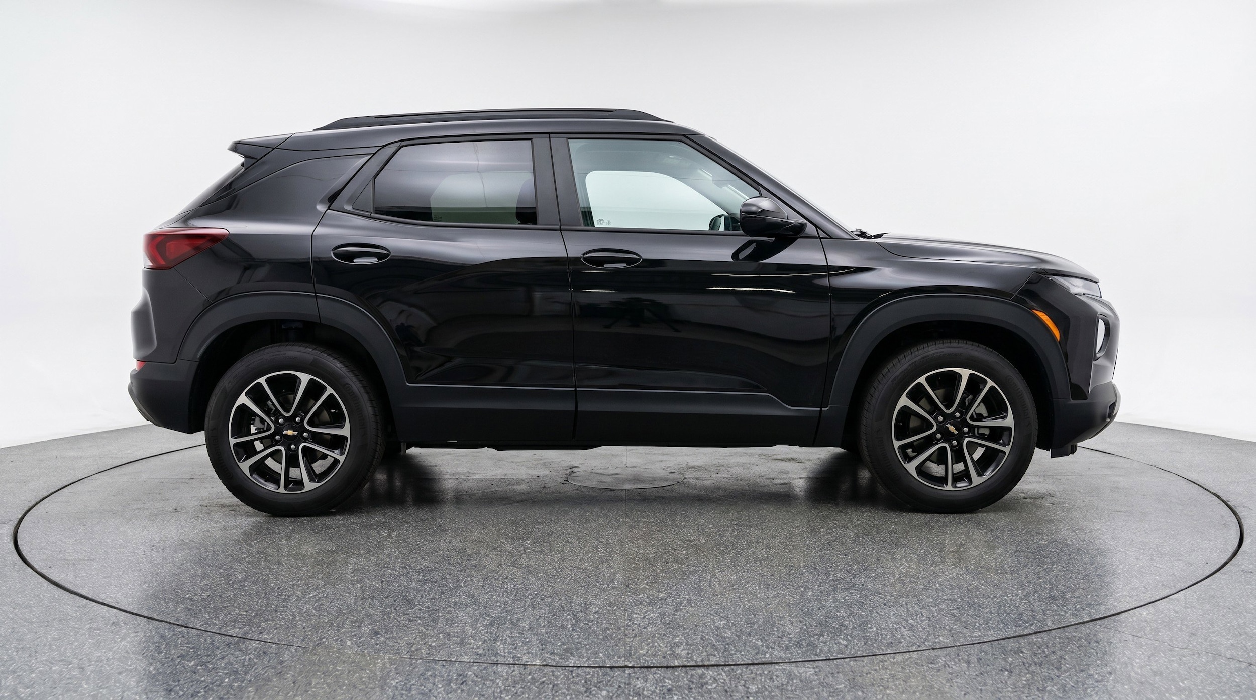 Thumbnail: 2025 Chevrolet TrailBlazer - 11