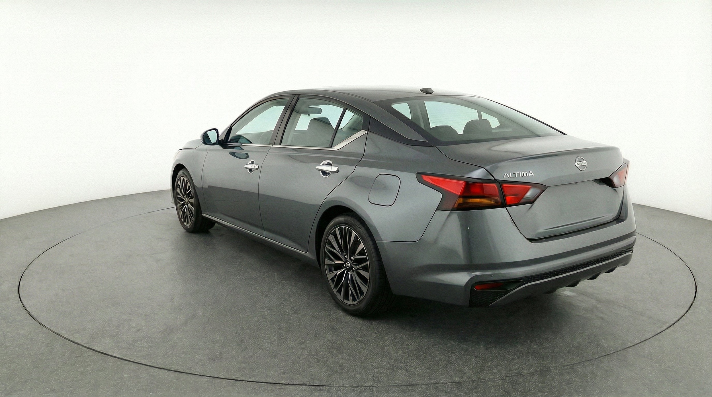 Thumbnail: 2025 Nissan Altima - 6