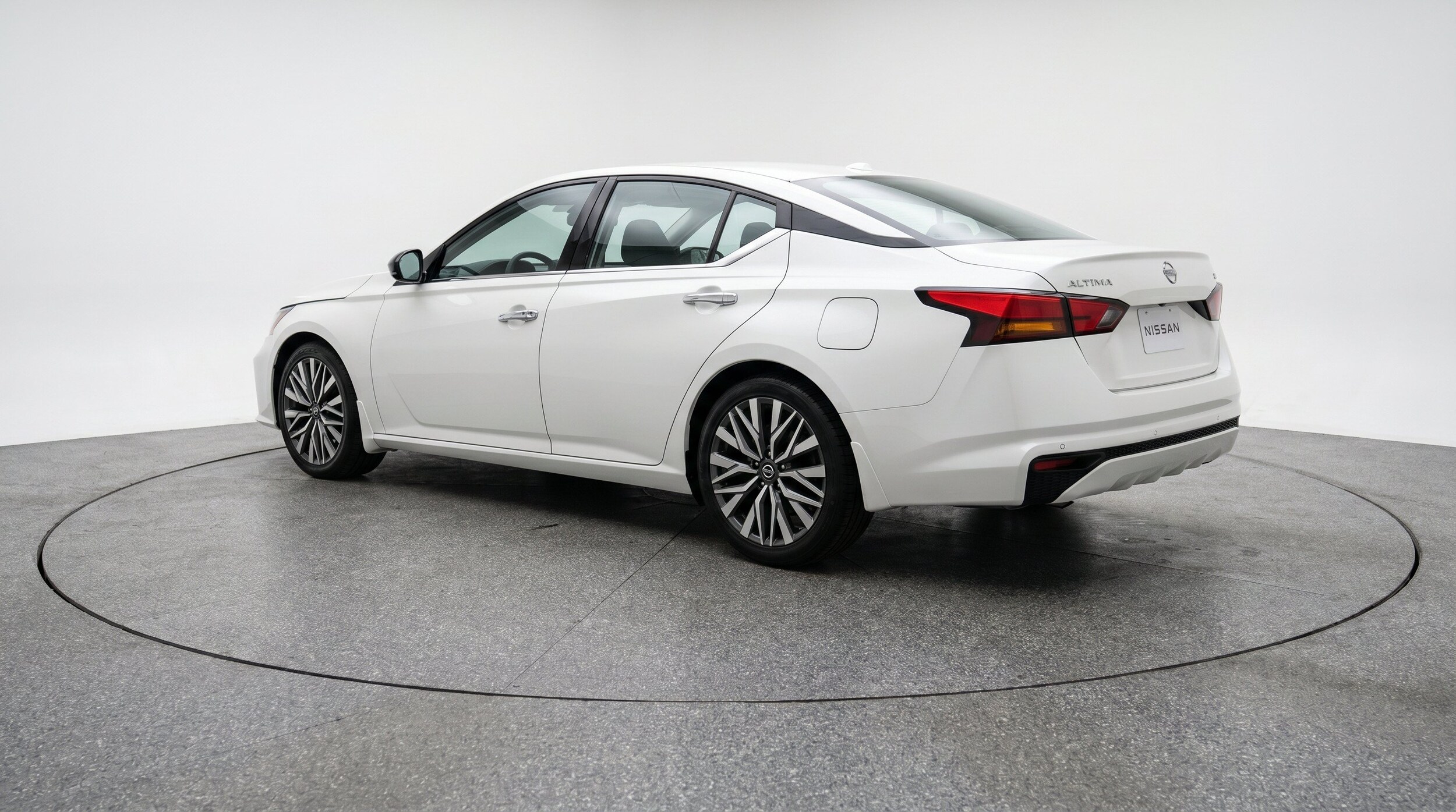 Thumbnail: 2025 Nissan Altima - 6