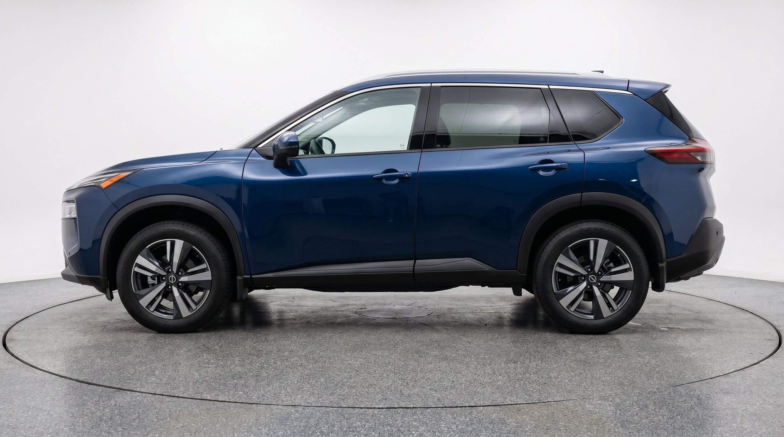 Thumbnail: 2026 Nissan Rogue - 5