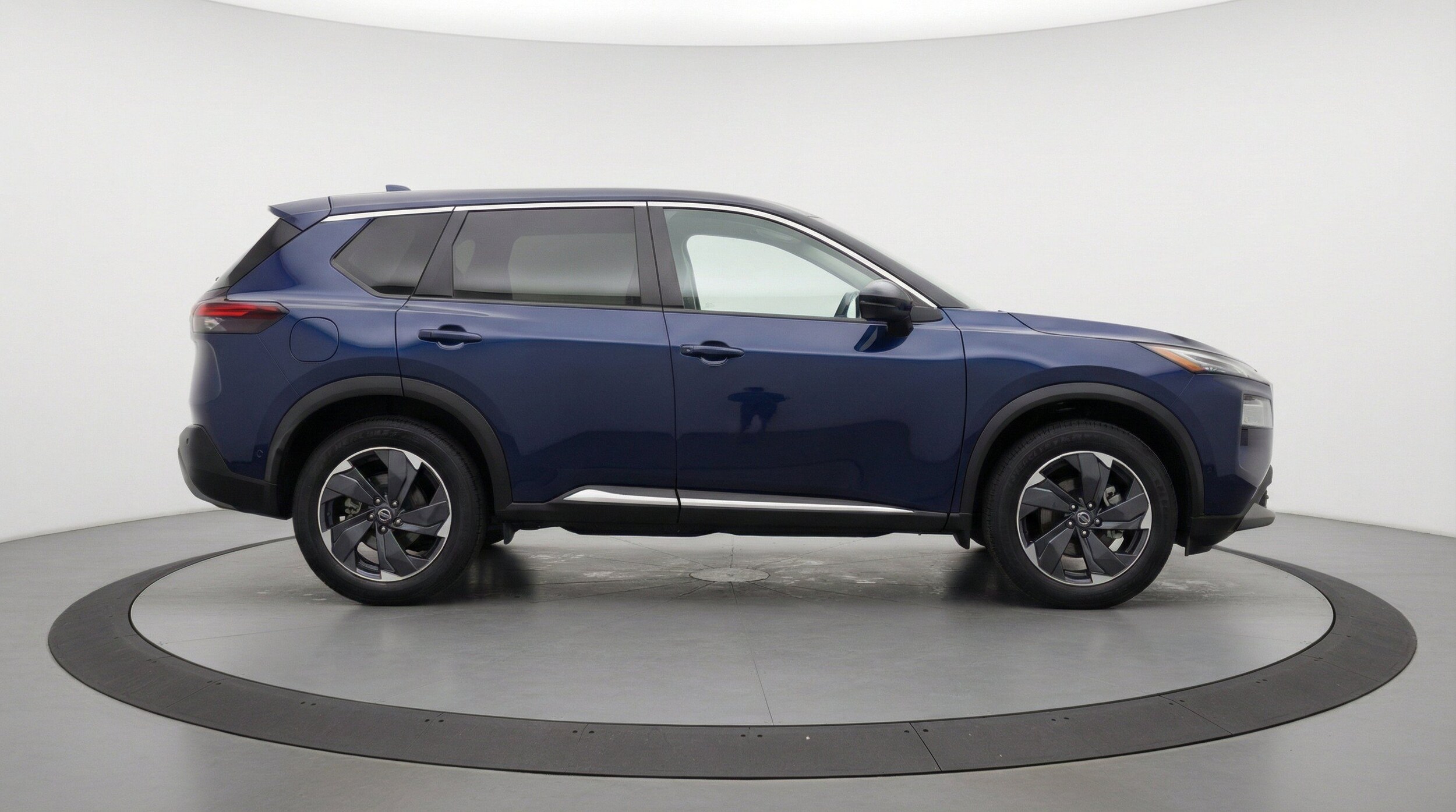 Thumbnail: 2025 Nissan Rogue - 11